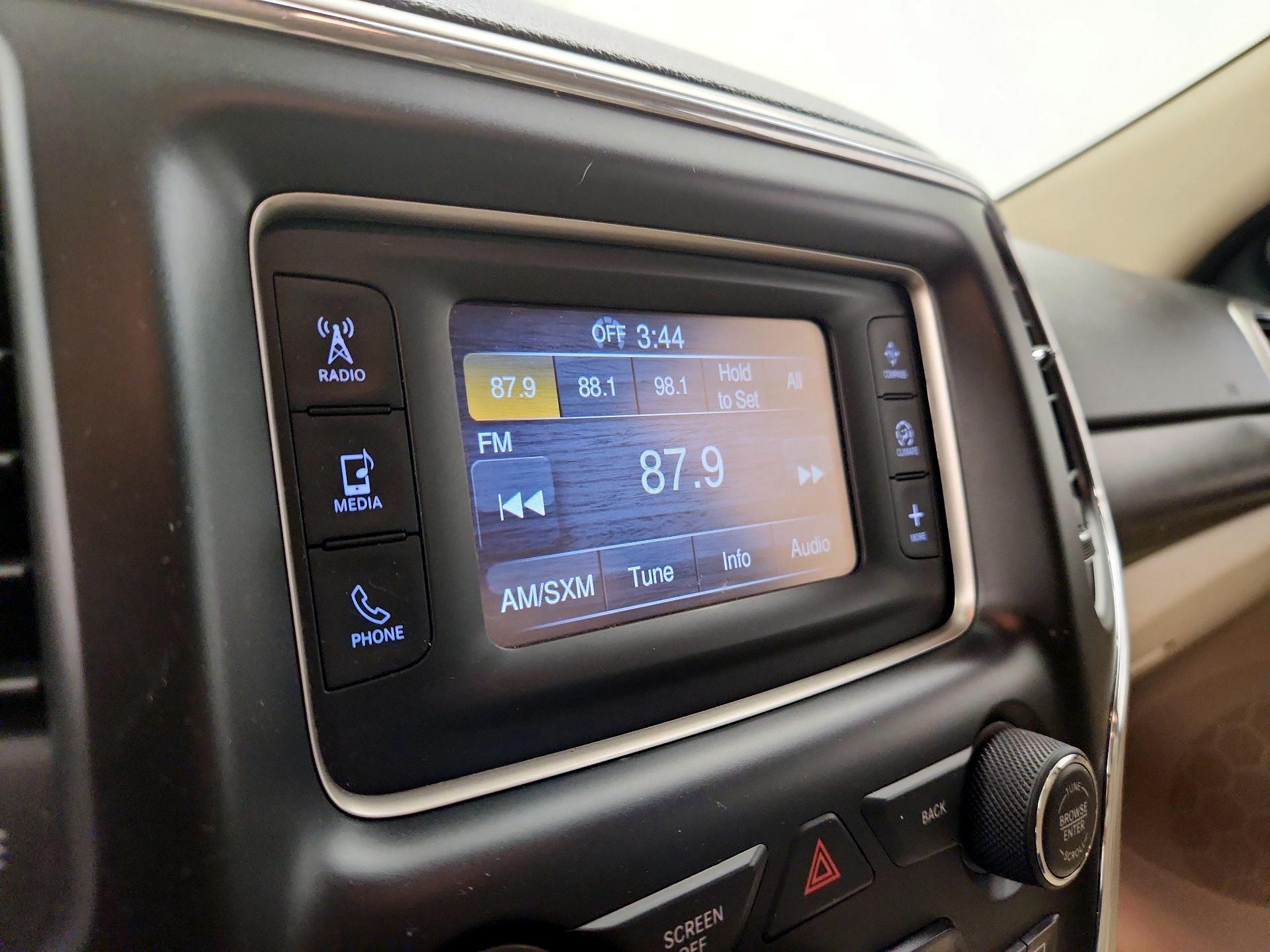 Thumbnail: 2014 Jeep Grand Cherokee - 14