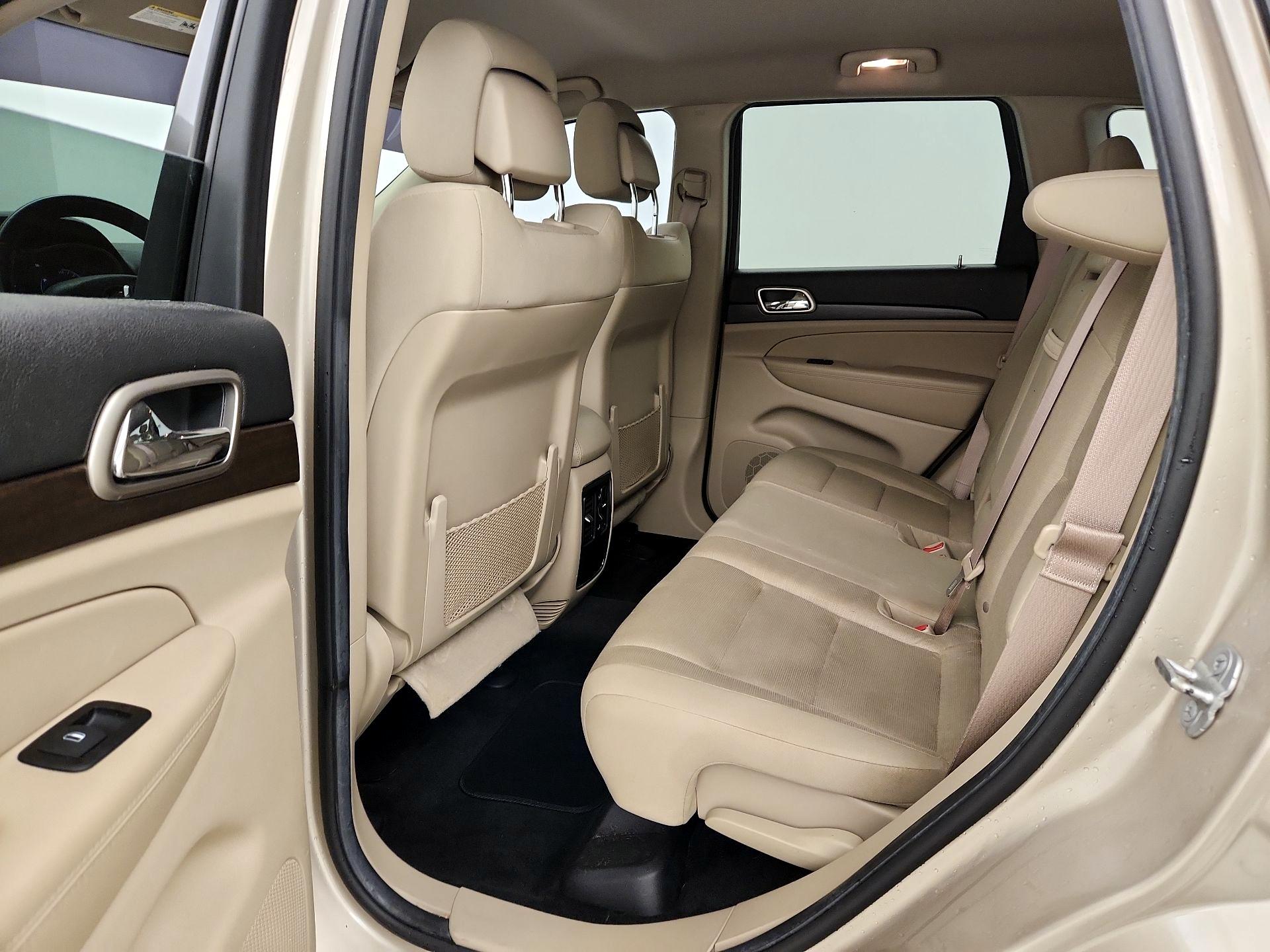 Thumbnail: 2014 Jeep Grand Cherokee - 18