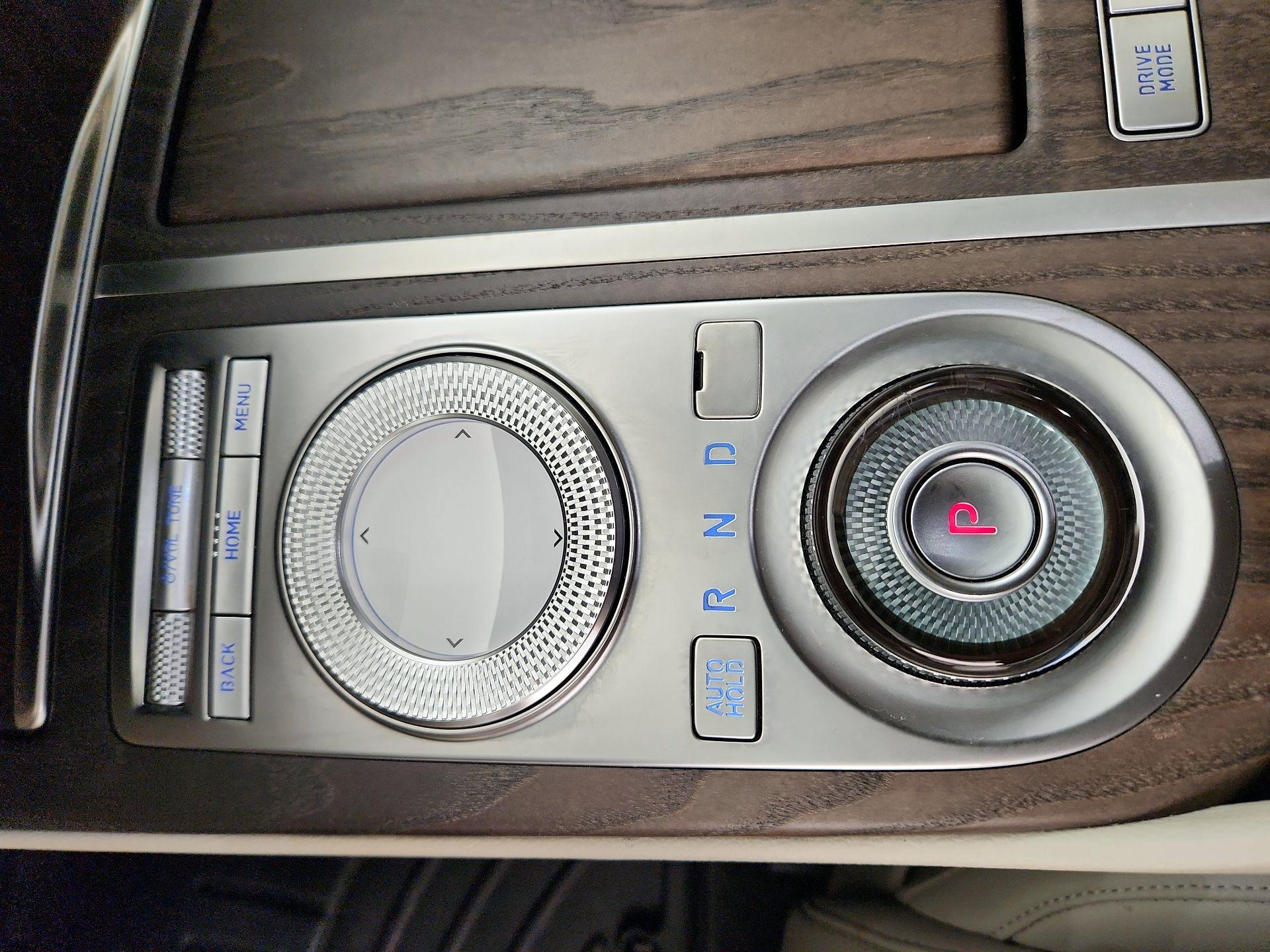 Thumbnail: 2021 Genesis G80 - 18