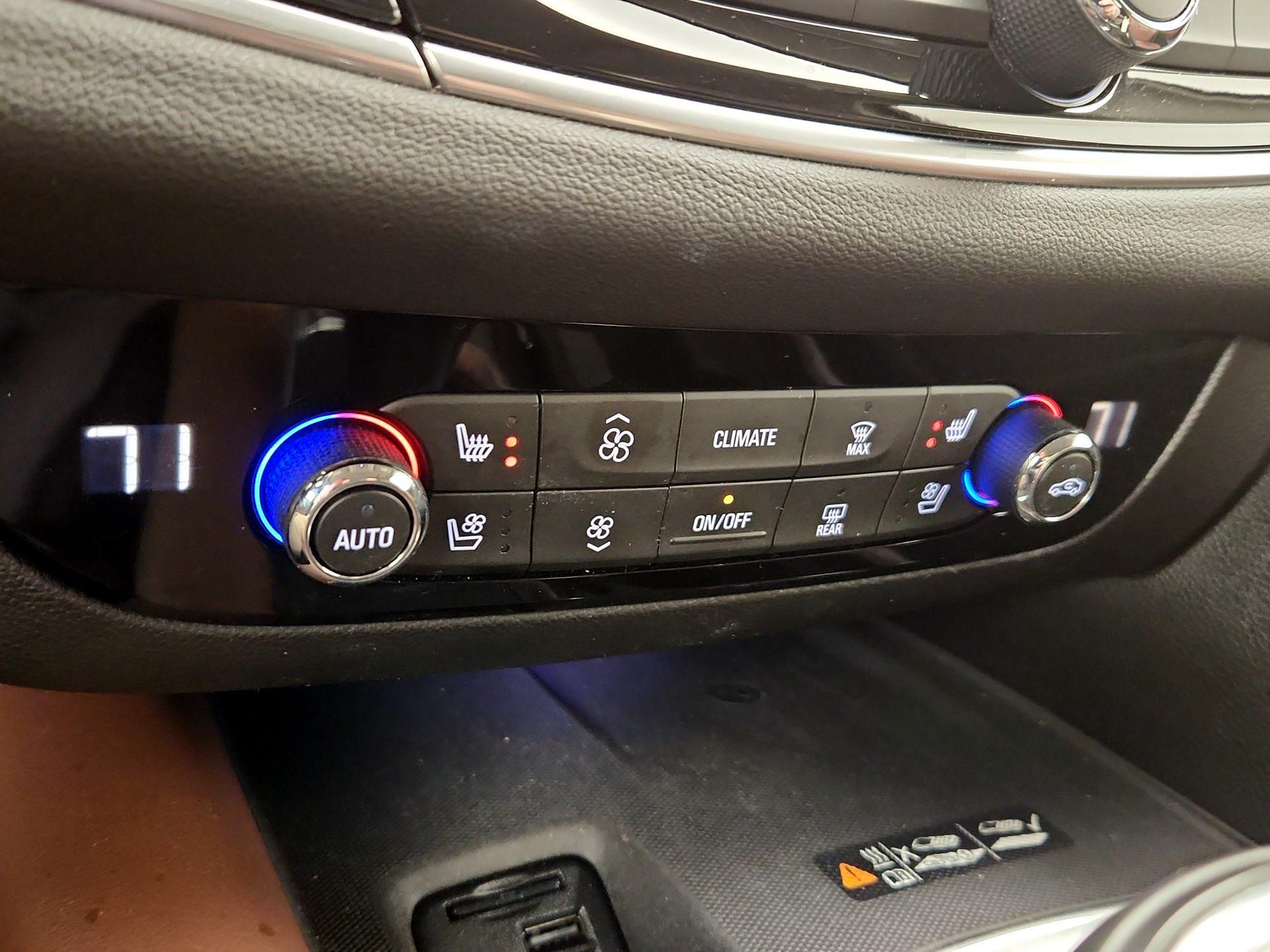 Thumbnail: 2021 Buick Enclave - 16