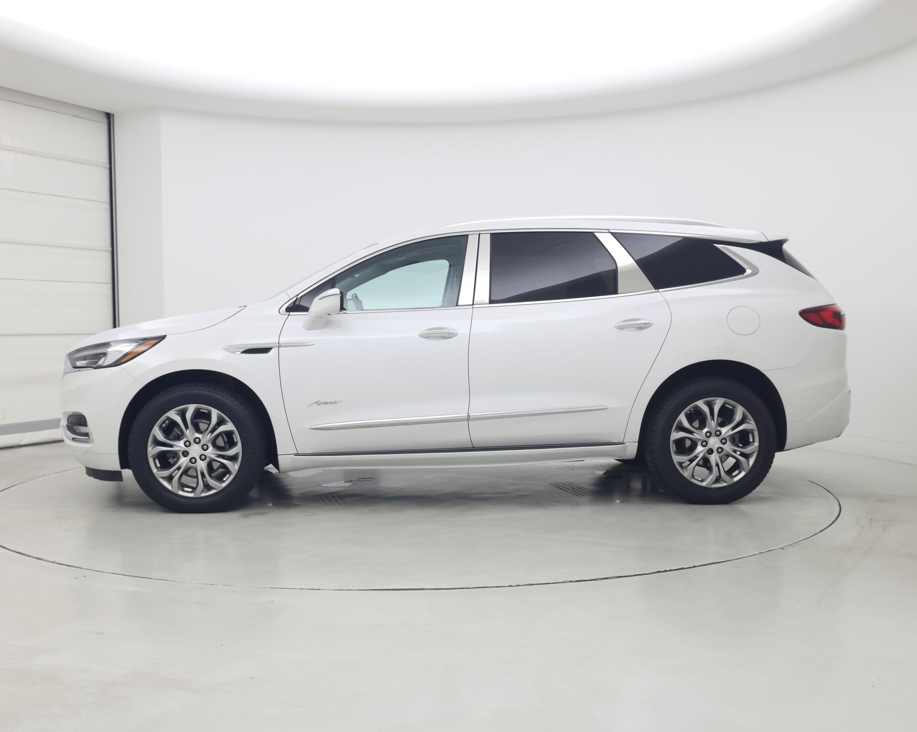 Thumbnail: 2021 Buick Enclave - 3