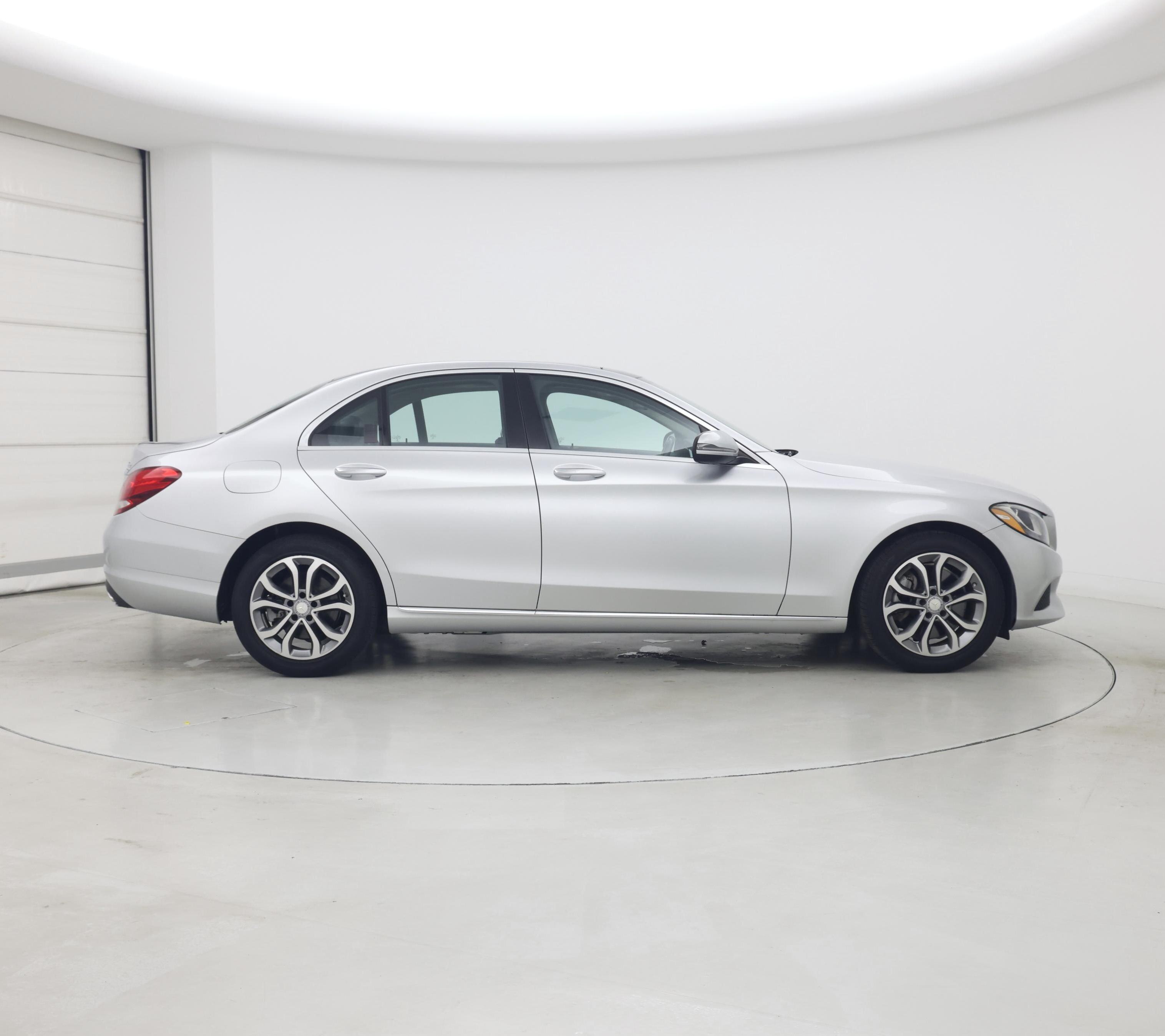 Thumbnail: 2017 Mercedes-Benz C-Class - 7