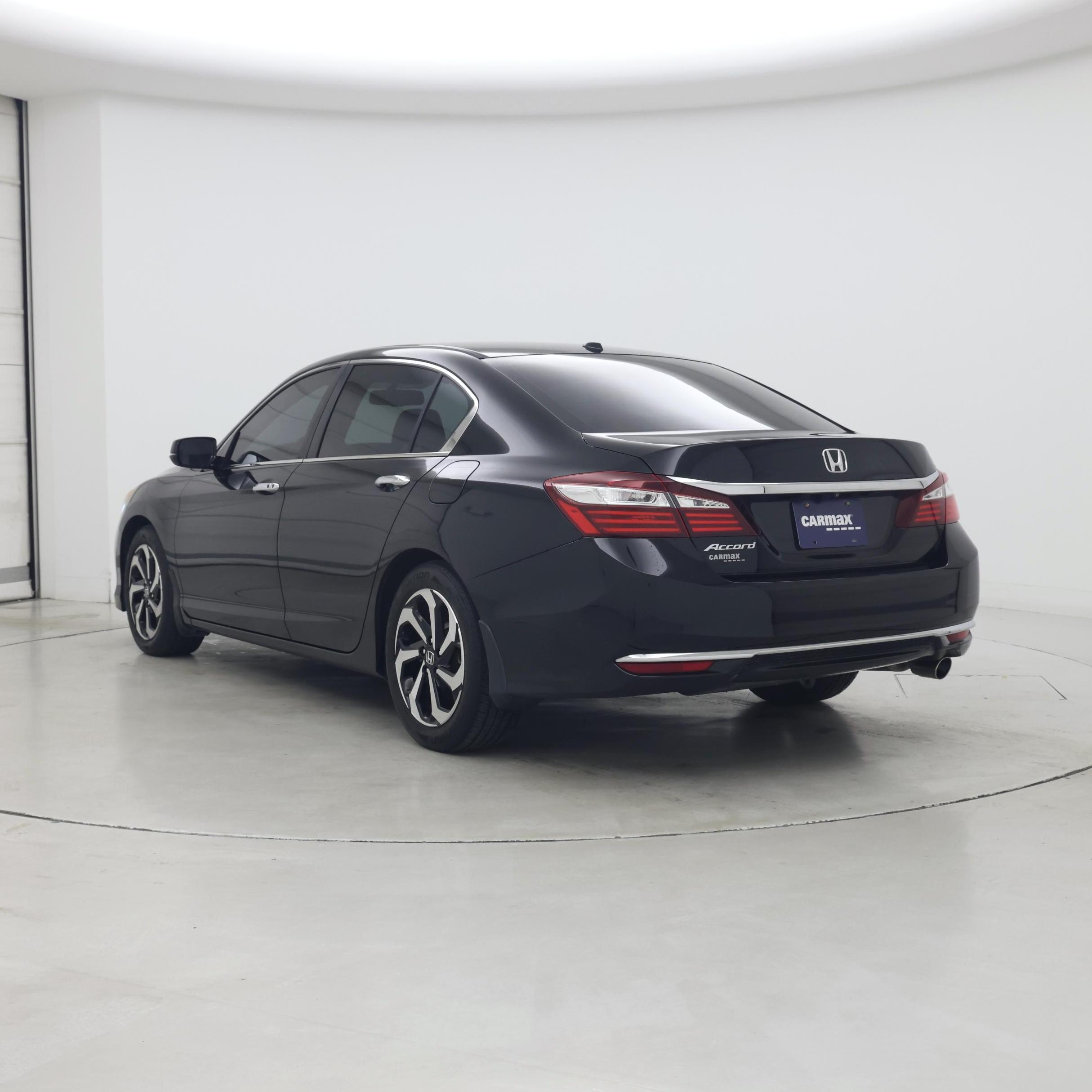 Thumbnail: 2016 Honda Accord - 2