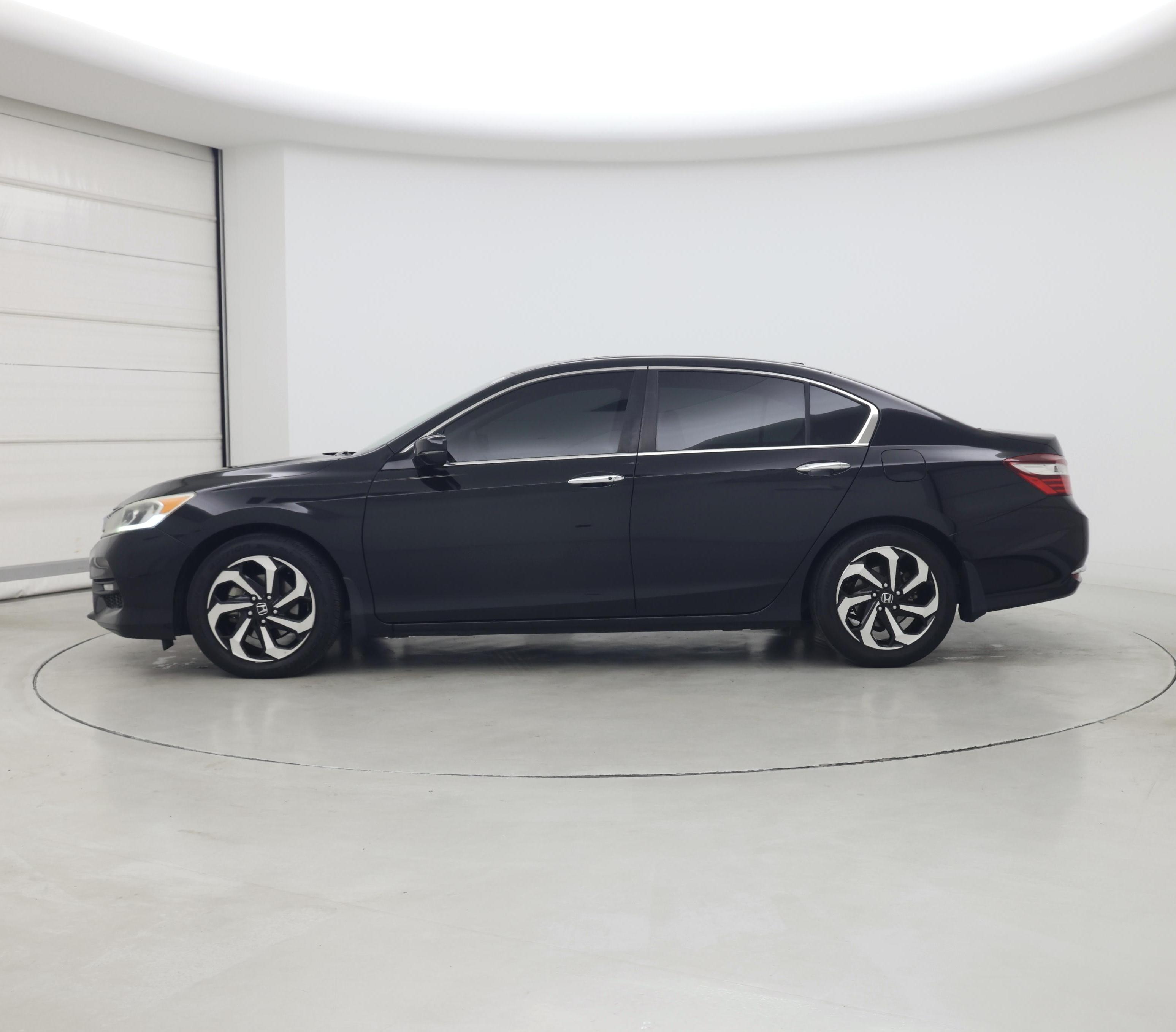 Thumbnail: 2016 Honda Accord - 3