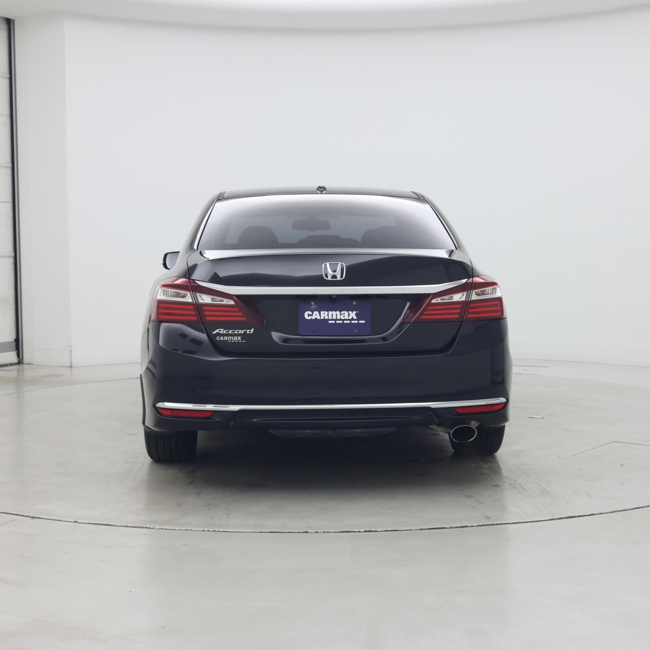 Thumbnail: 2016 Honda Accord - 6