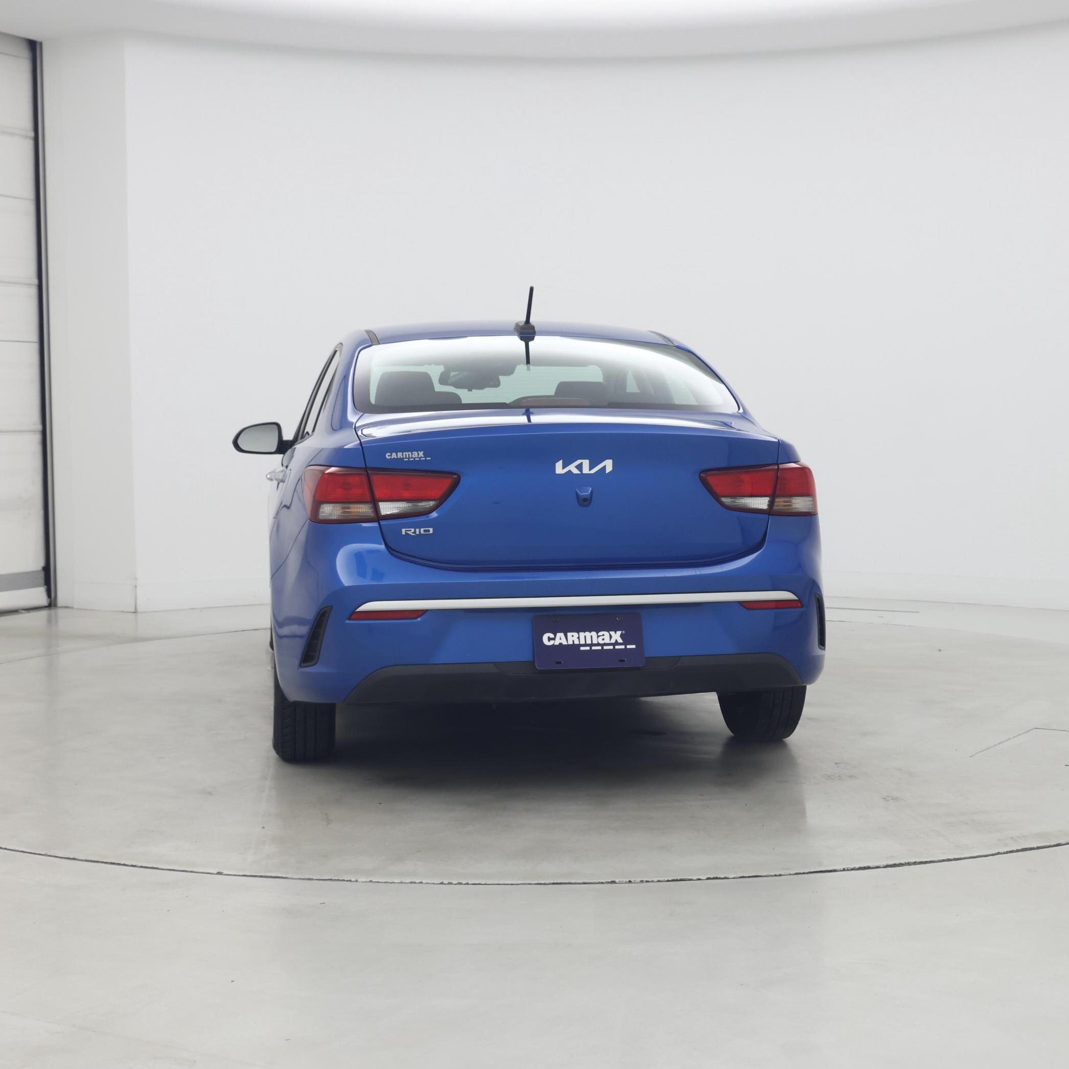 Thumbnail: 2022 Kia Rio - 6