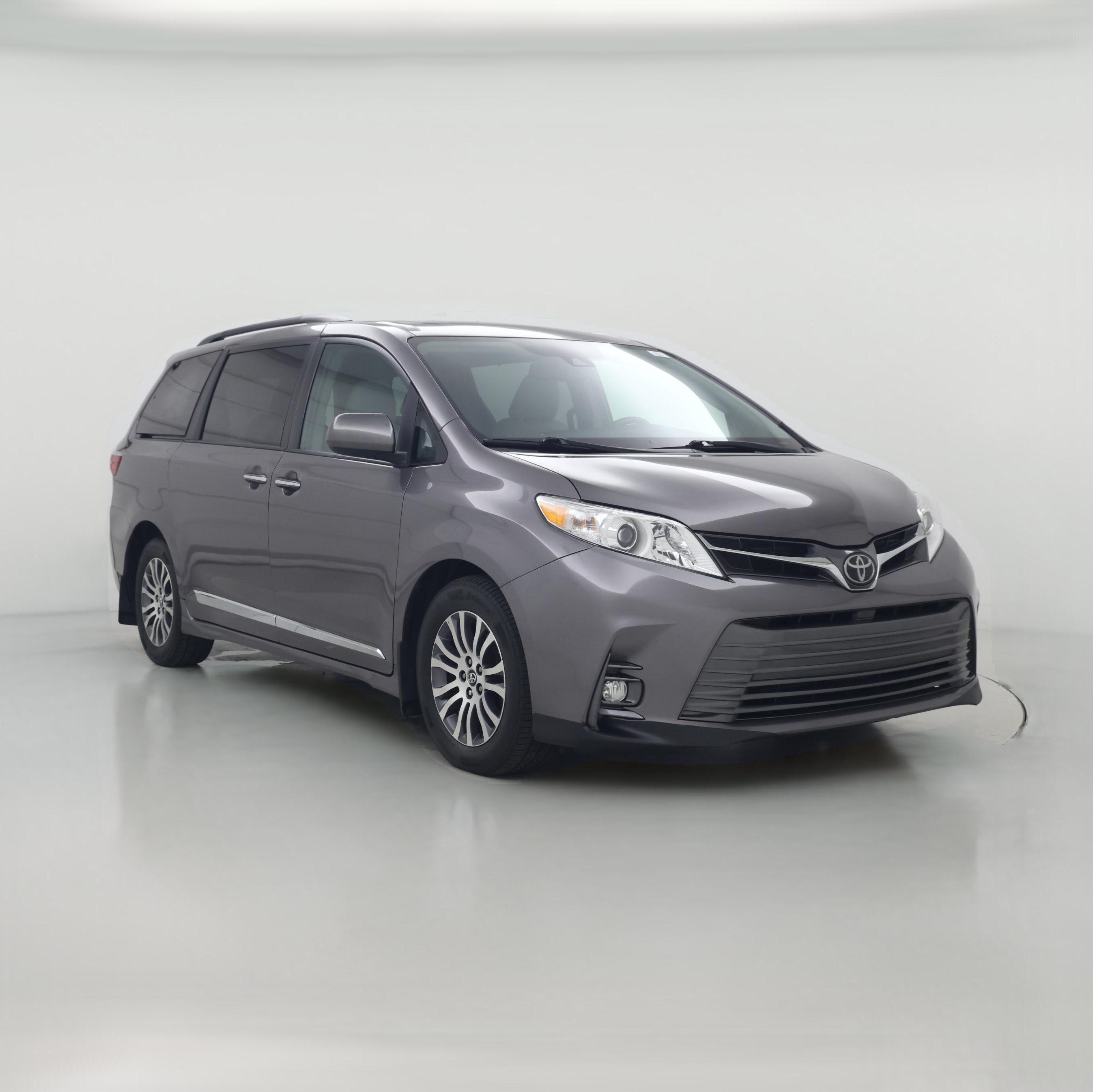 Thumbnail: 2018 Toyota Sienna - 1