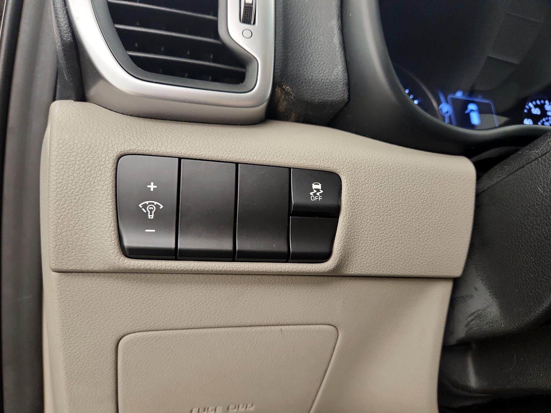 Thumbnail: 2017 Kia Sportage - 13