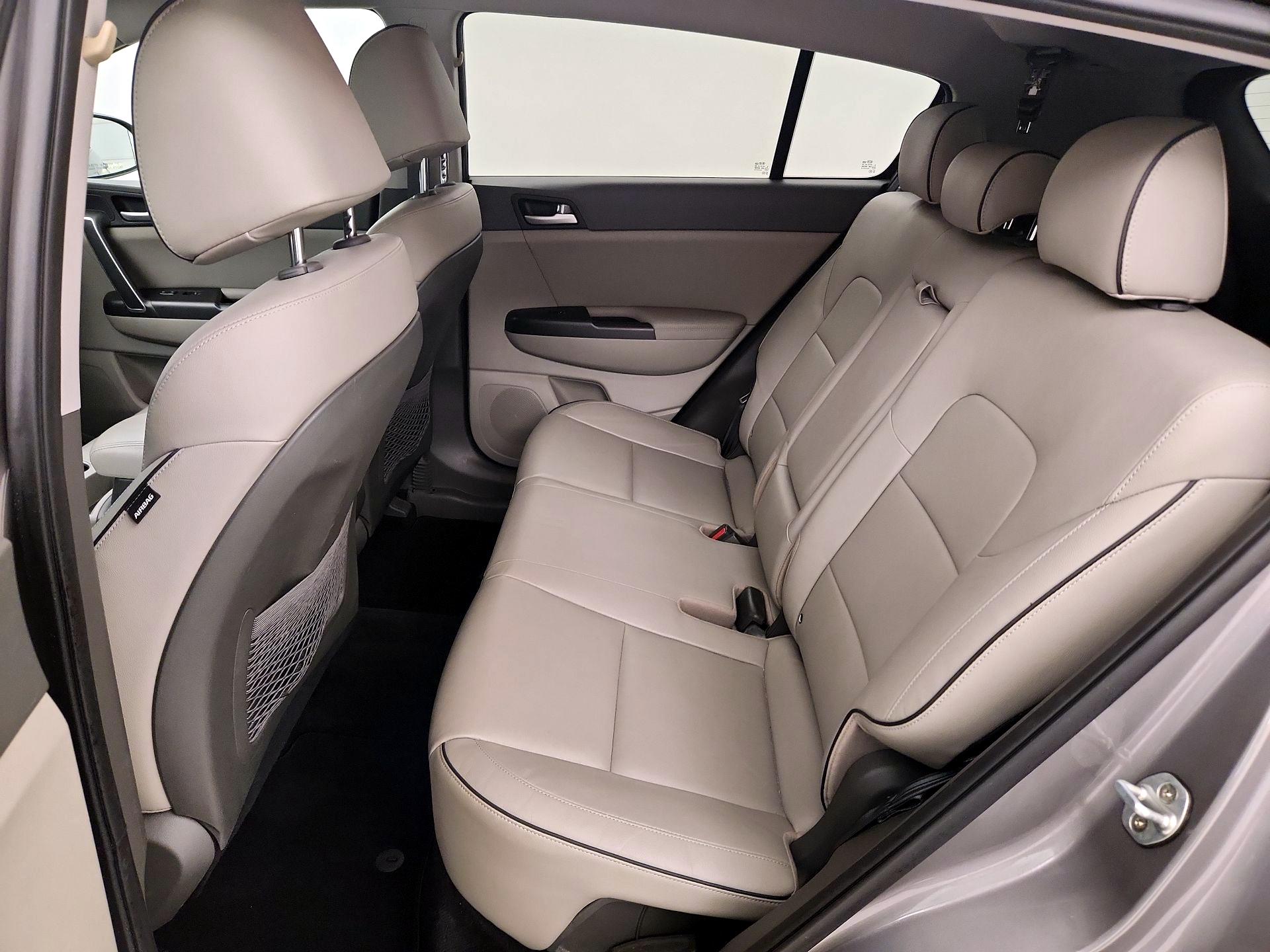 Thumbnail: 2017 Kia Sportage - 19