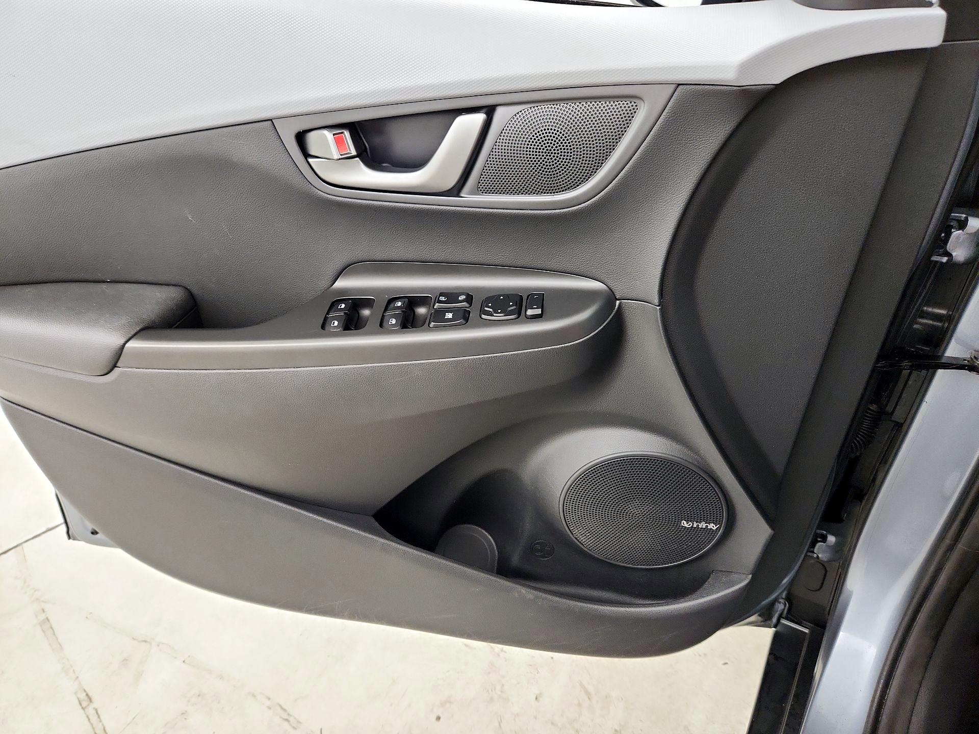 Thumbnail: 2019 Hyundai Kona - 12