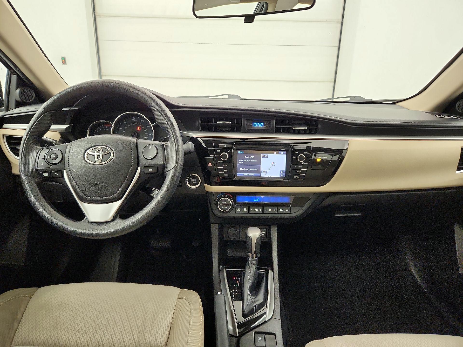 Thumbnail: 2016 Toyota Corolla - 9