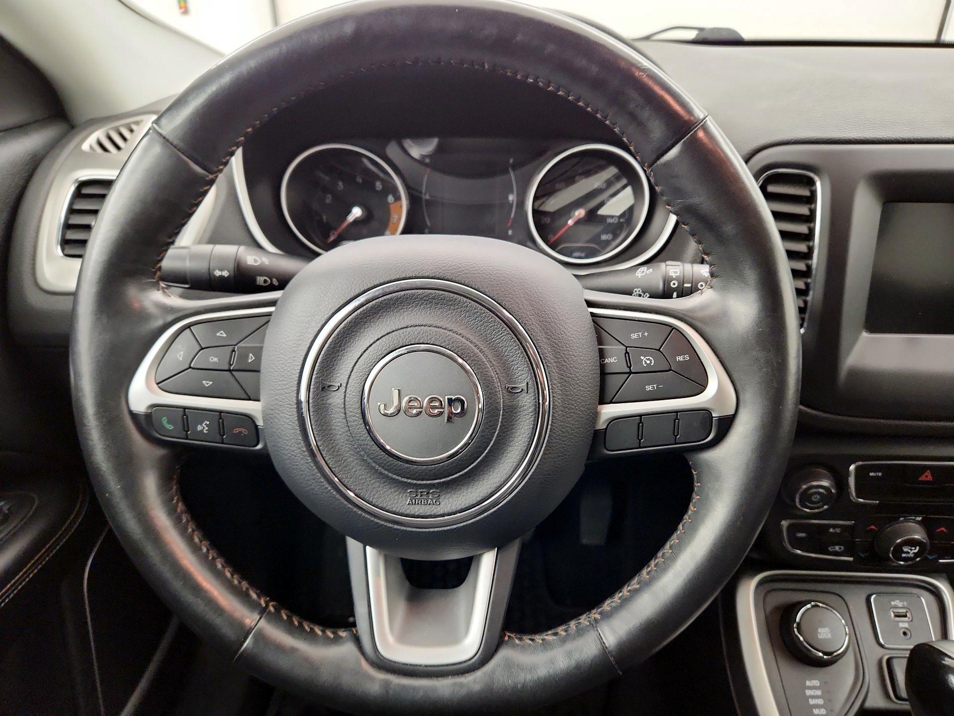 Thumbnail: 2019 Jeep Compass - 10