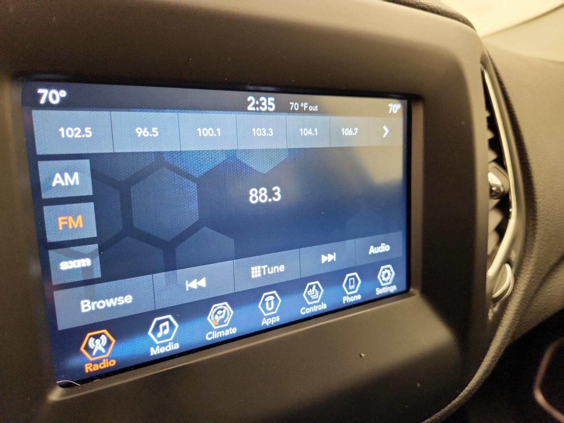 Thumbnail: 2019 Jeep Compass - 15