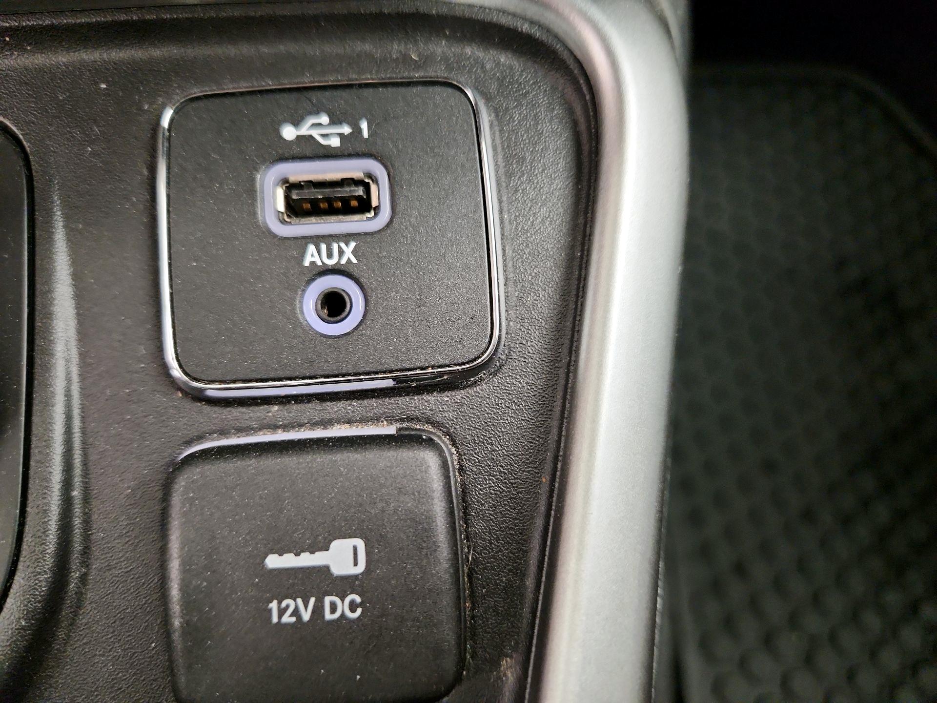 Thumbnail: 2019 Jeep Compass - 18