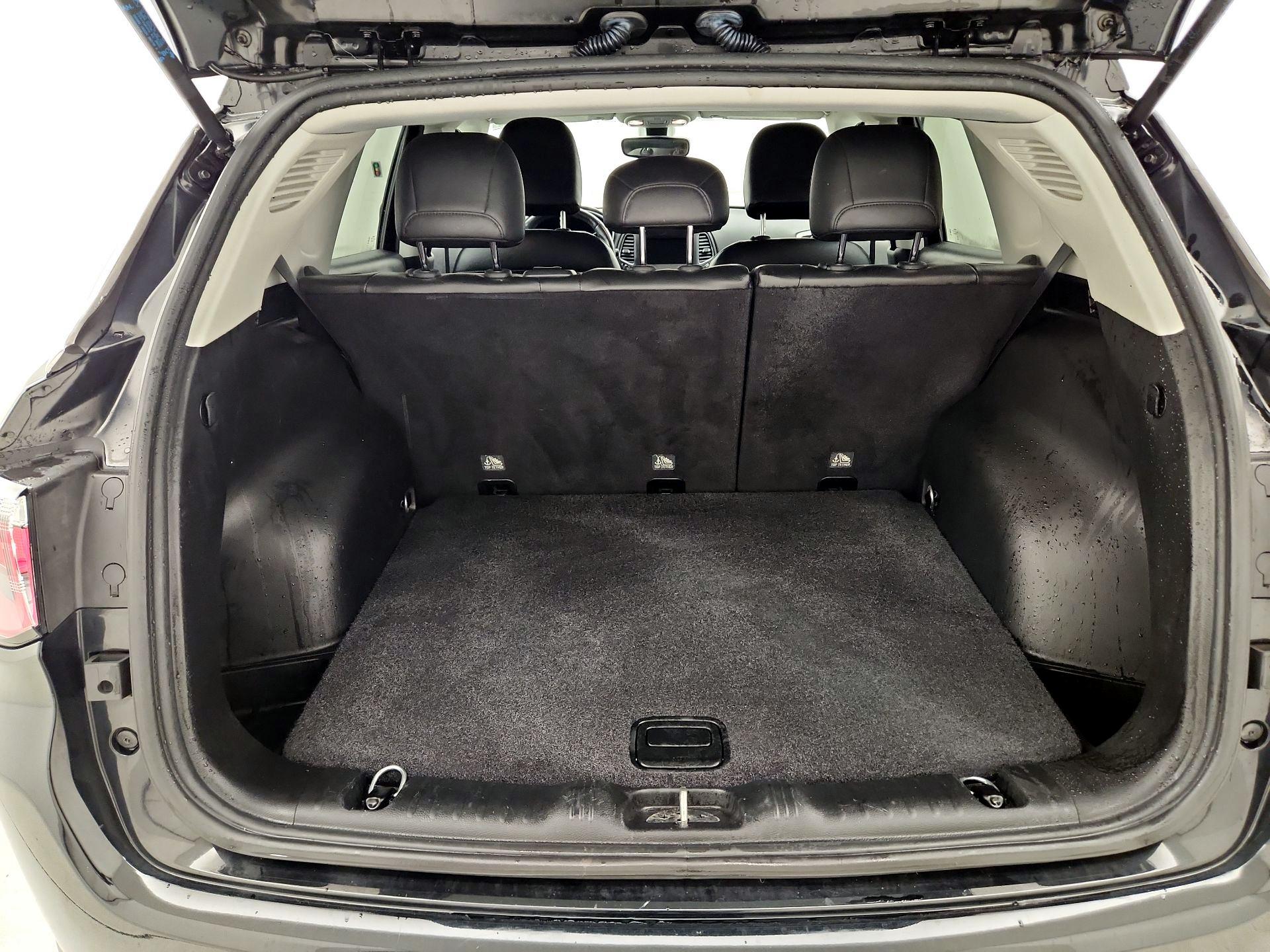 Thumbnail: 2019 Jeep Compass - 20