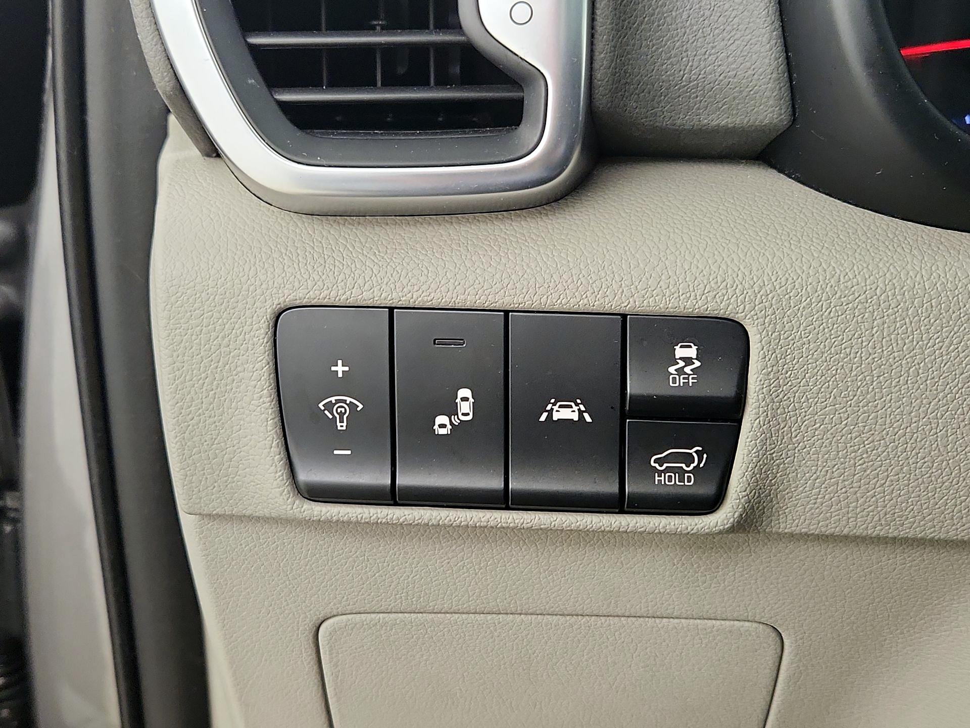 Thumbnail: 2018 Kia Sportage - 13