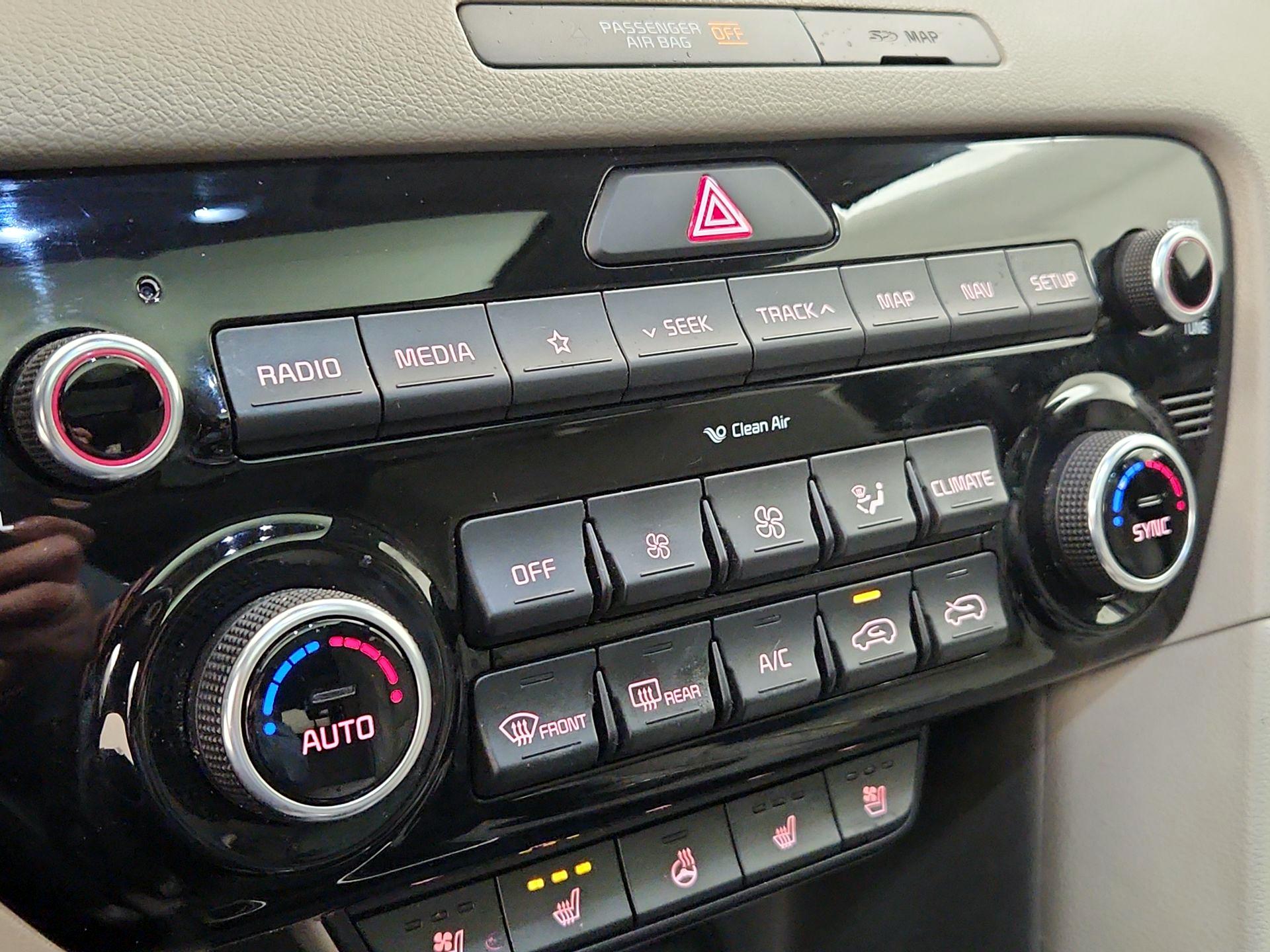 Thumbnail: 2018 Kia Sportage - 17