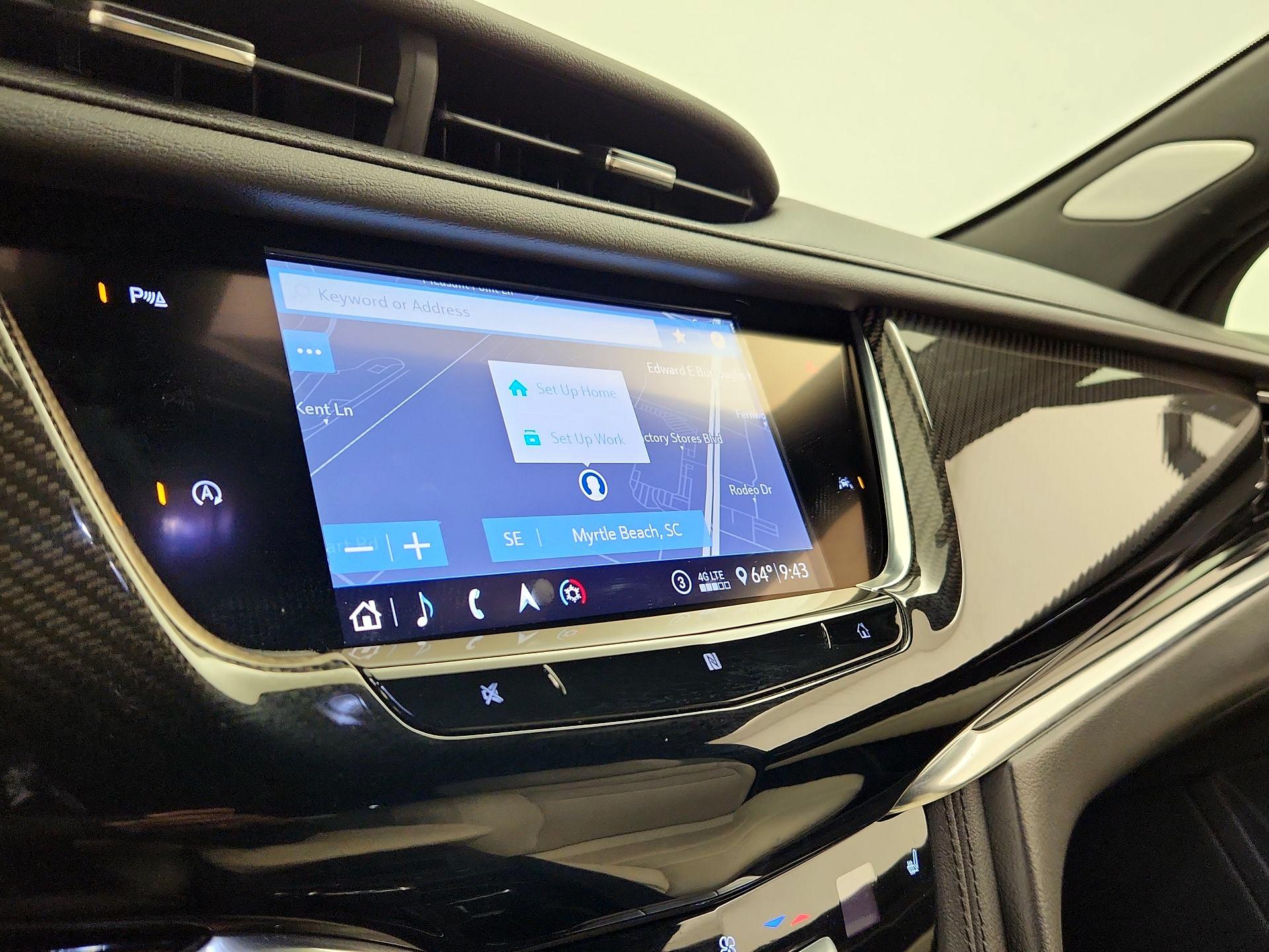 Thumbnail: 2020 Cadillac XT6 - 14