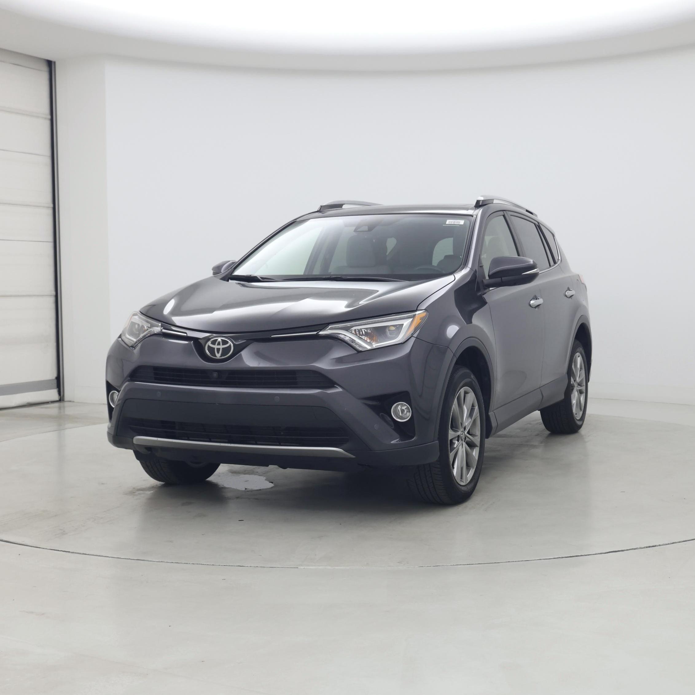 Thumbnail: 2017 Toyota RAV4 - 4