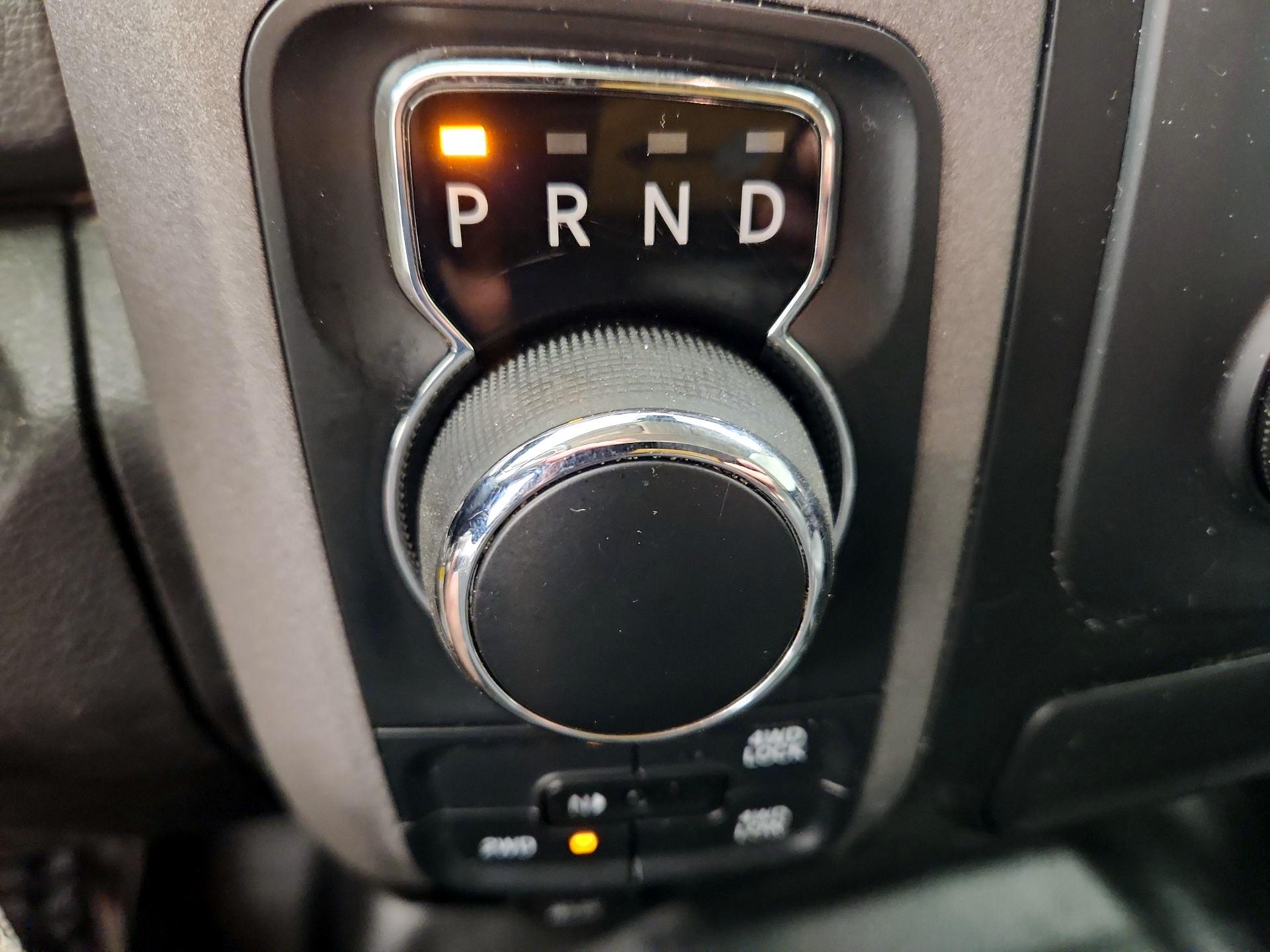 Thumbnail: 2020 RAM 1500 Classic - 17