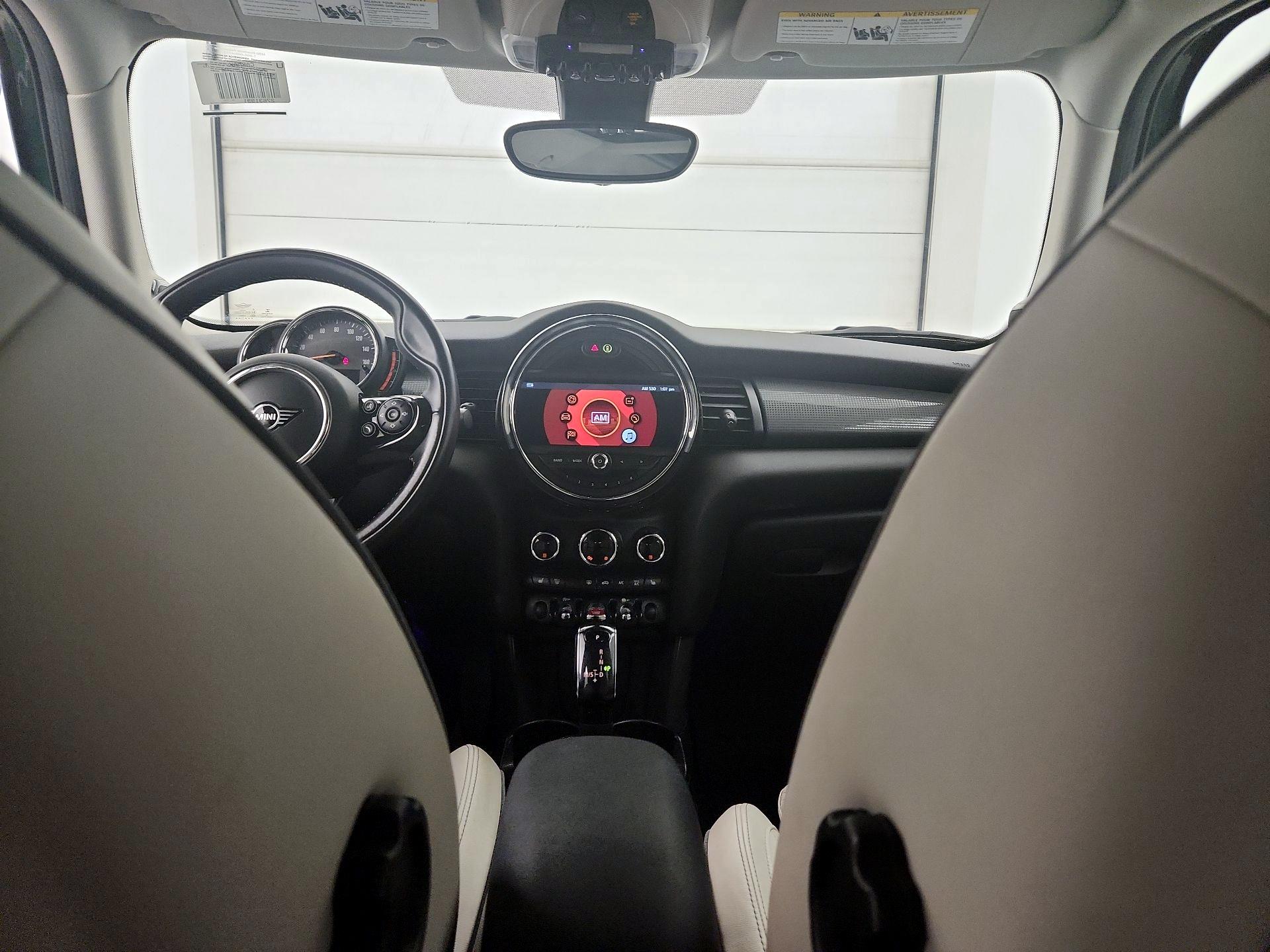 Thumbnail: 2020 MINI Cooper Hardtop - 9