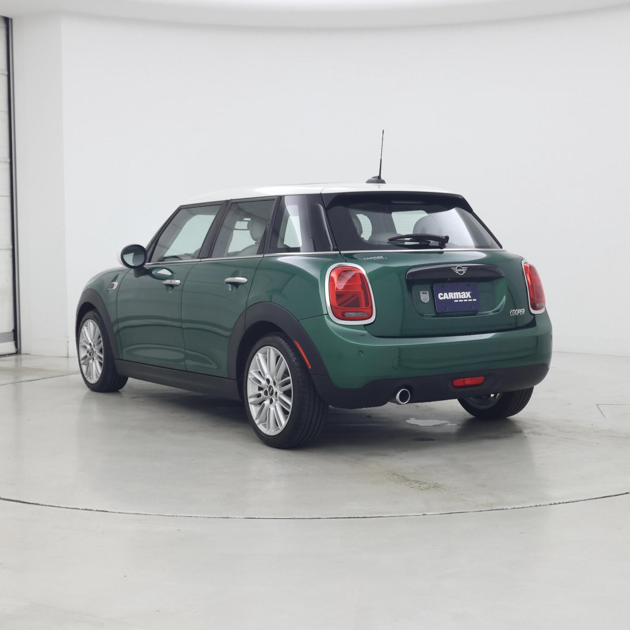 Thumbnail: 2020 MINI Cooper Hardtop - 2
