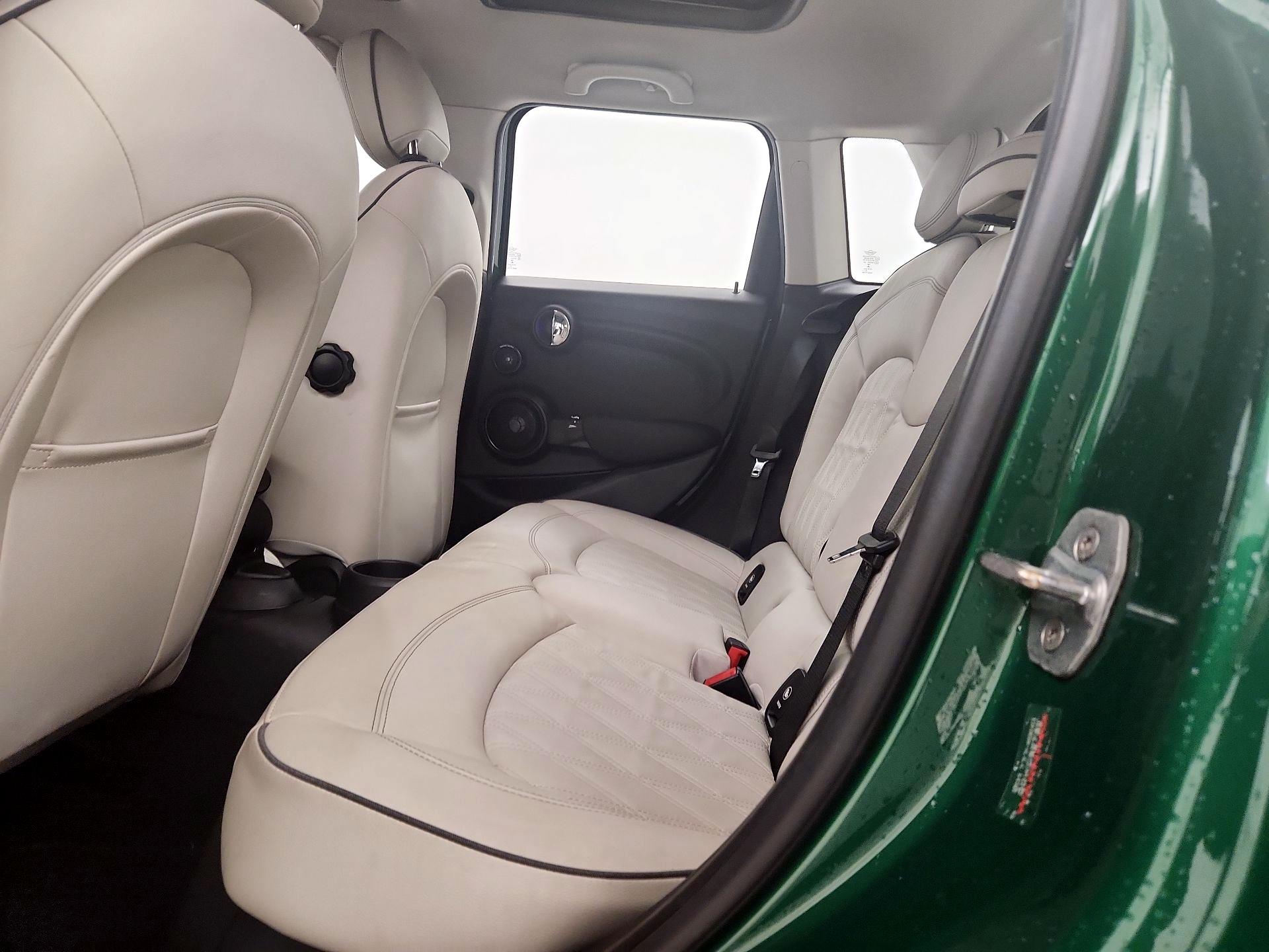 Thumbnail: 2020 MINI Cooper Hardtop - 19