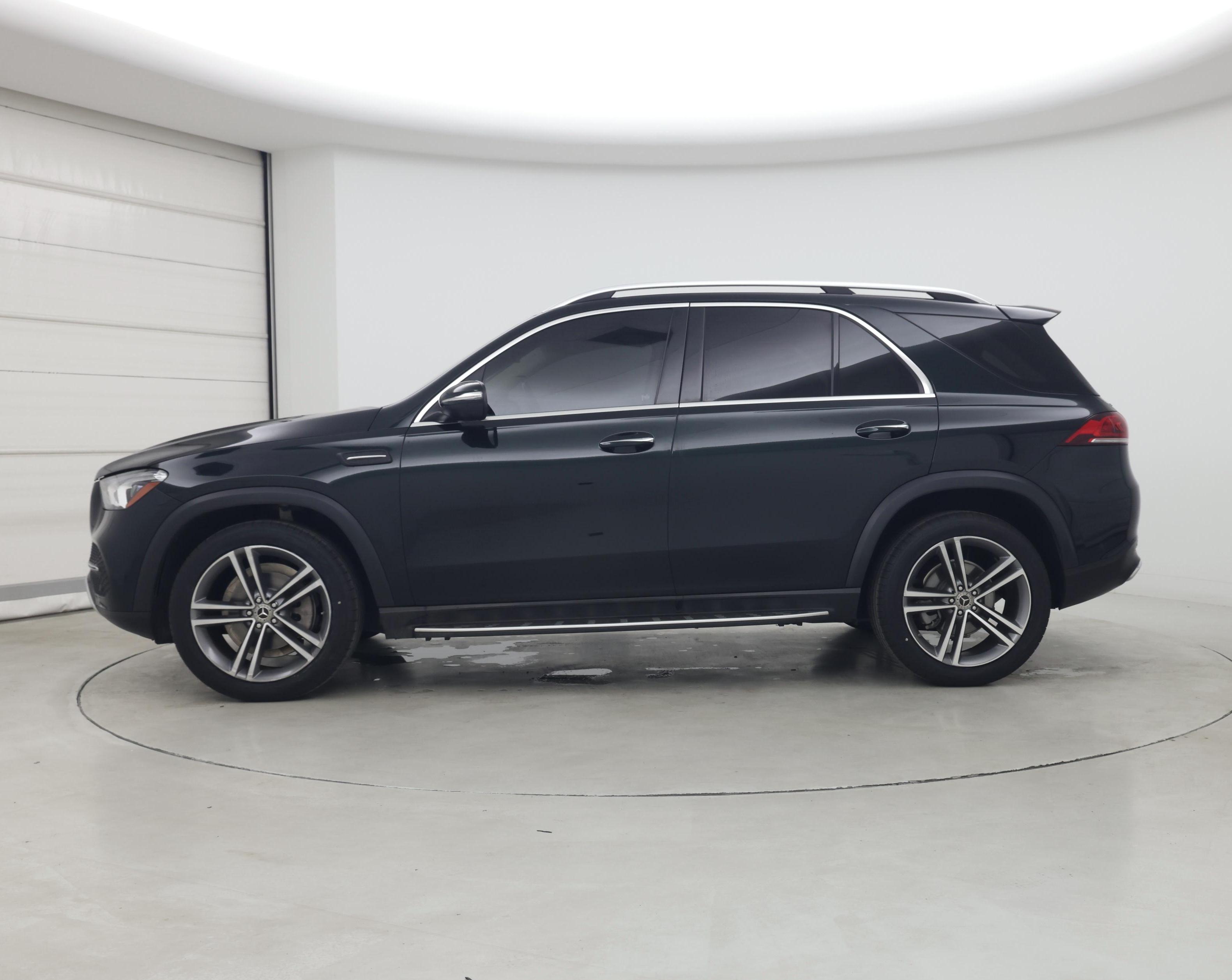 Thumbnail: 2020 Mercedes-Benz GLE - 3