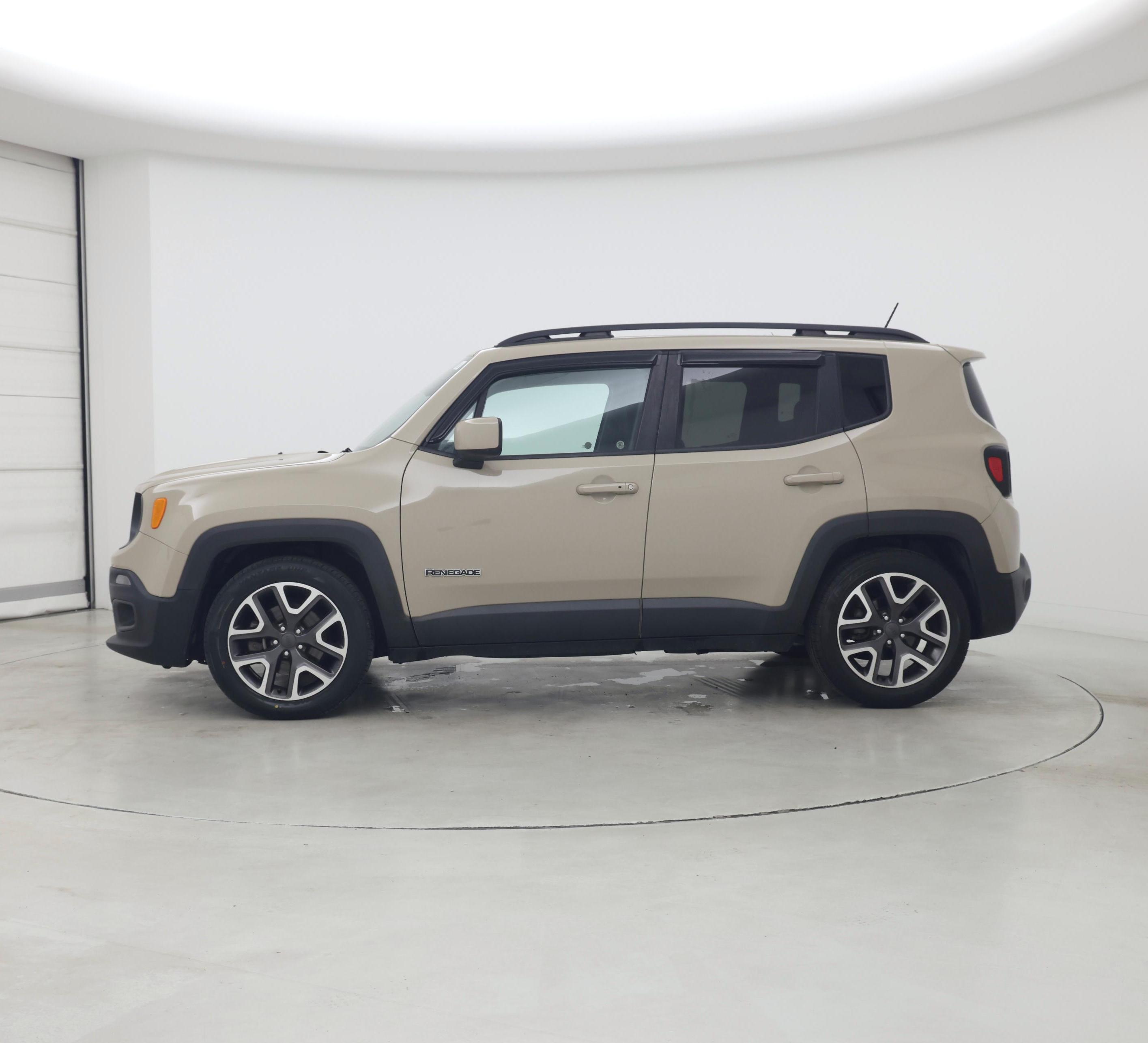 Thumbnail: 2016 Jeep Renegade - 3