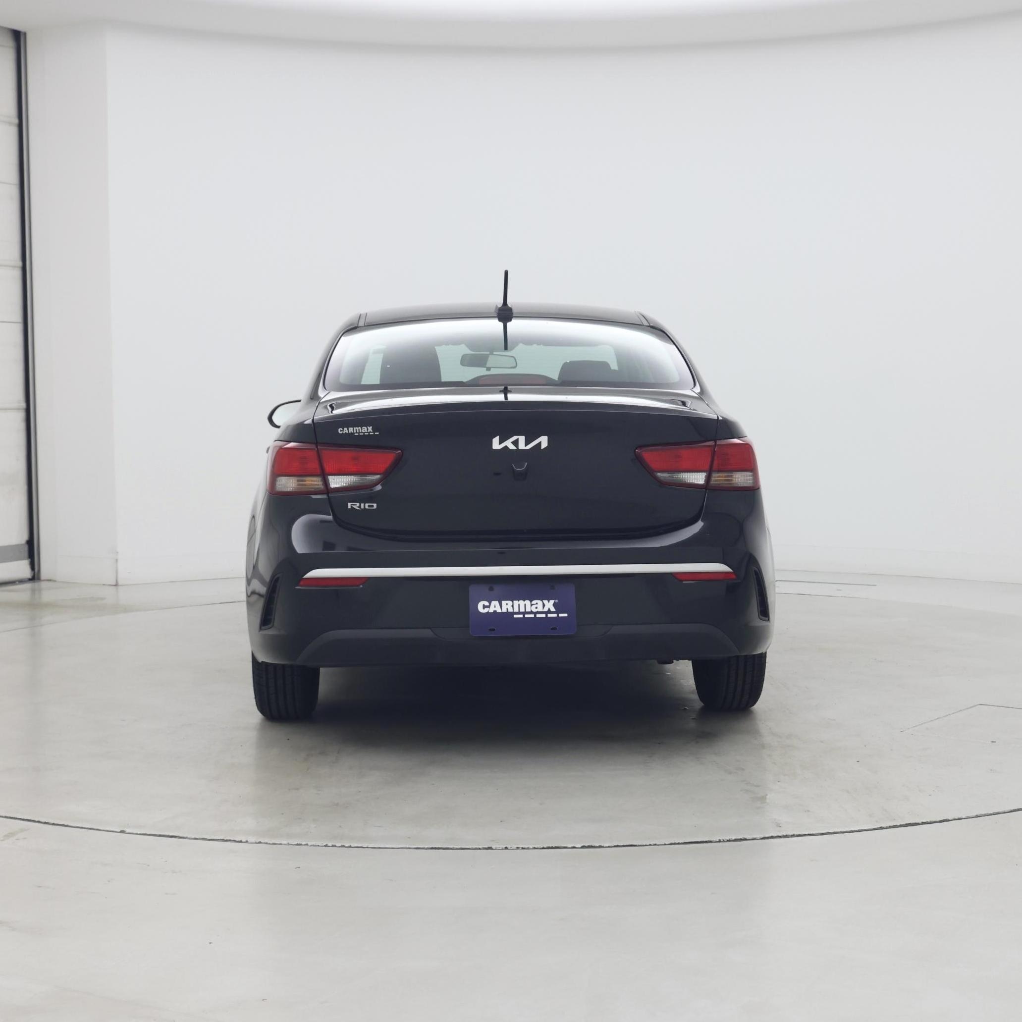Thumbnail: 2023 Kia Rio - 6