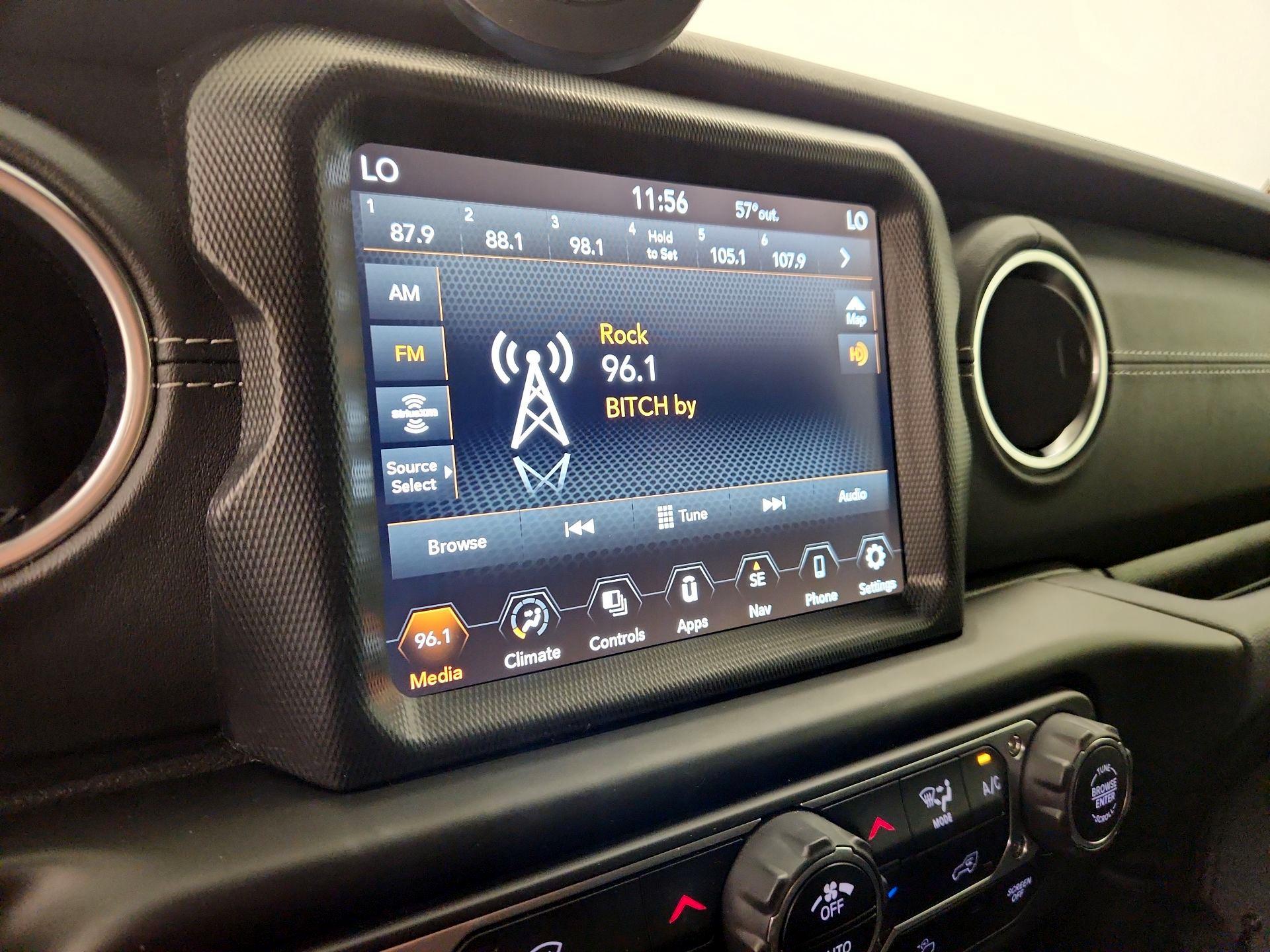 Thumbnail: 2021 Jeep Wrangler - 16