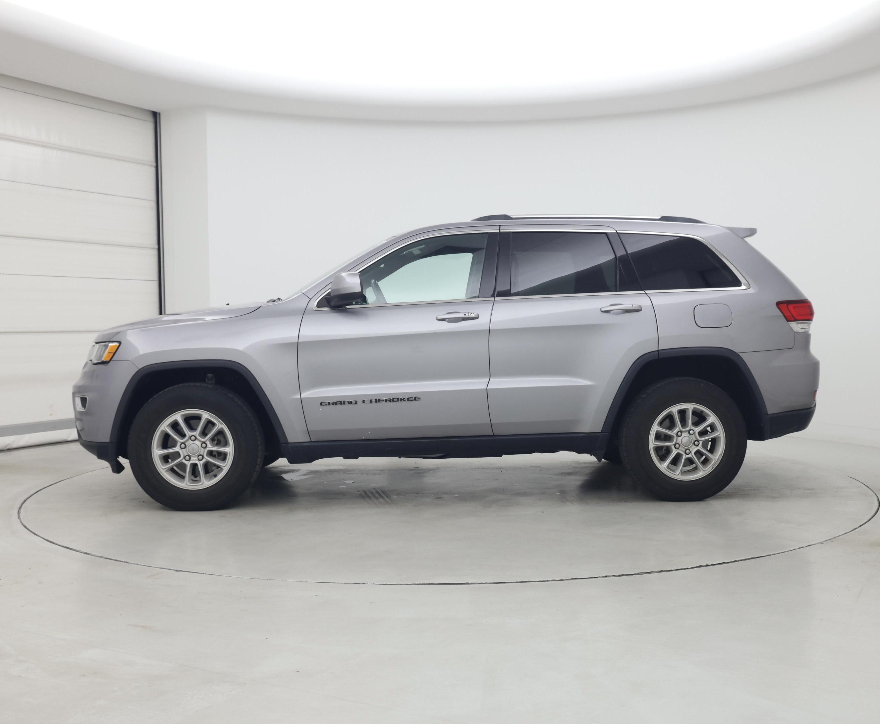 Thumbnail: 2020 Jeep Grand Cherokee - 3