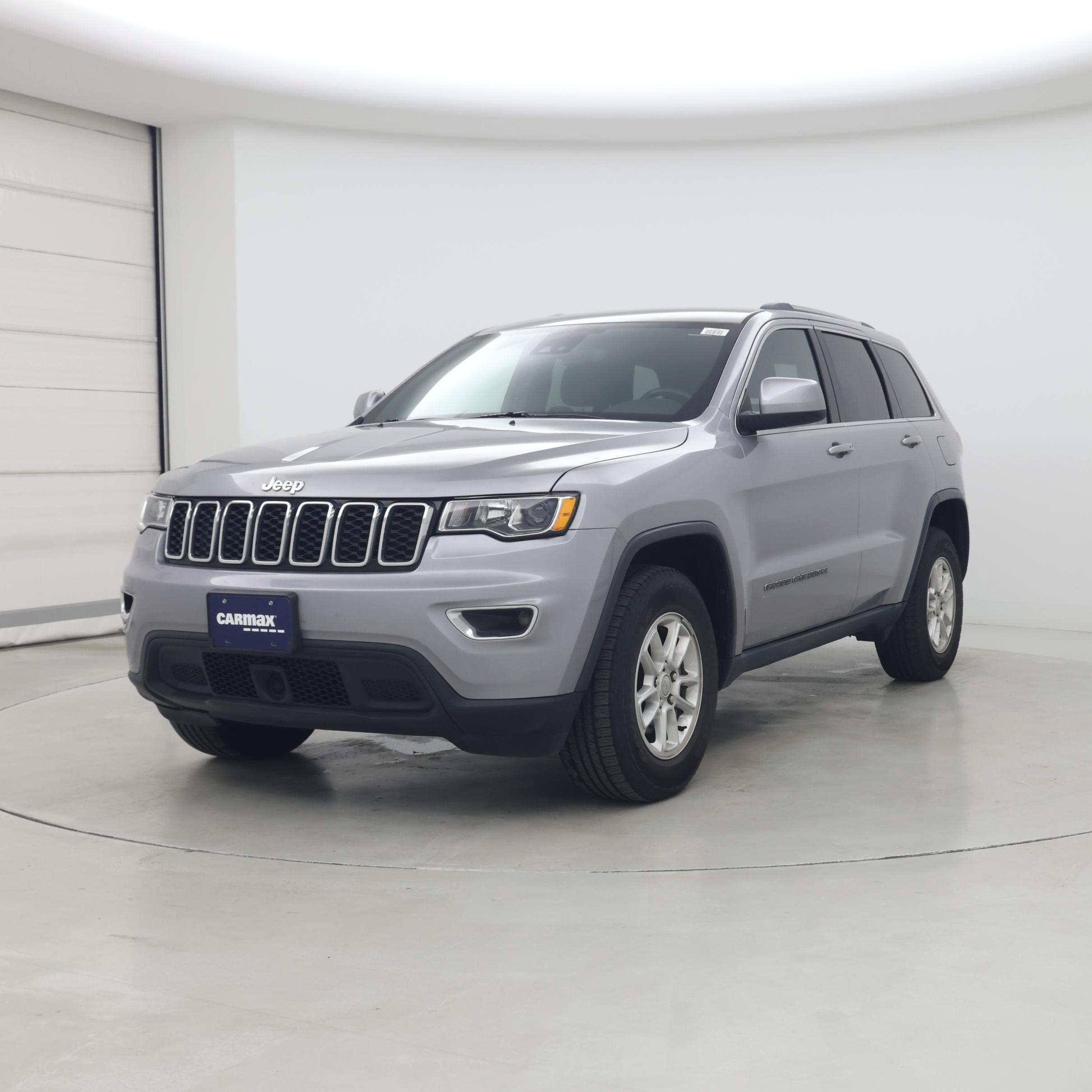 Thumbnail: 2020 Jeep Grand Cherokee - 4