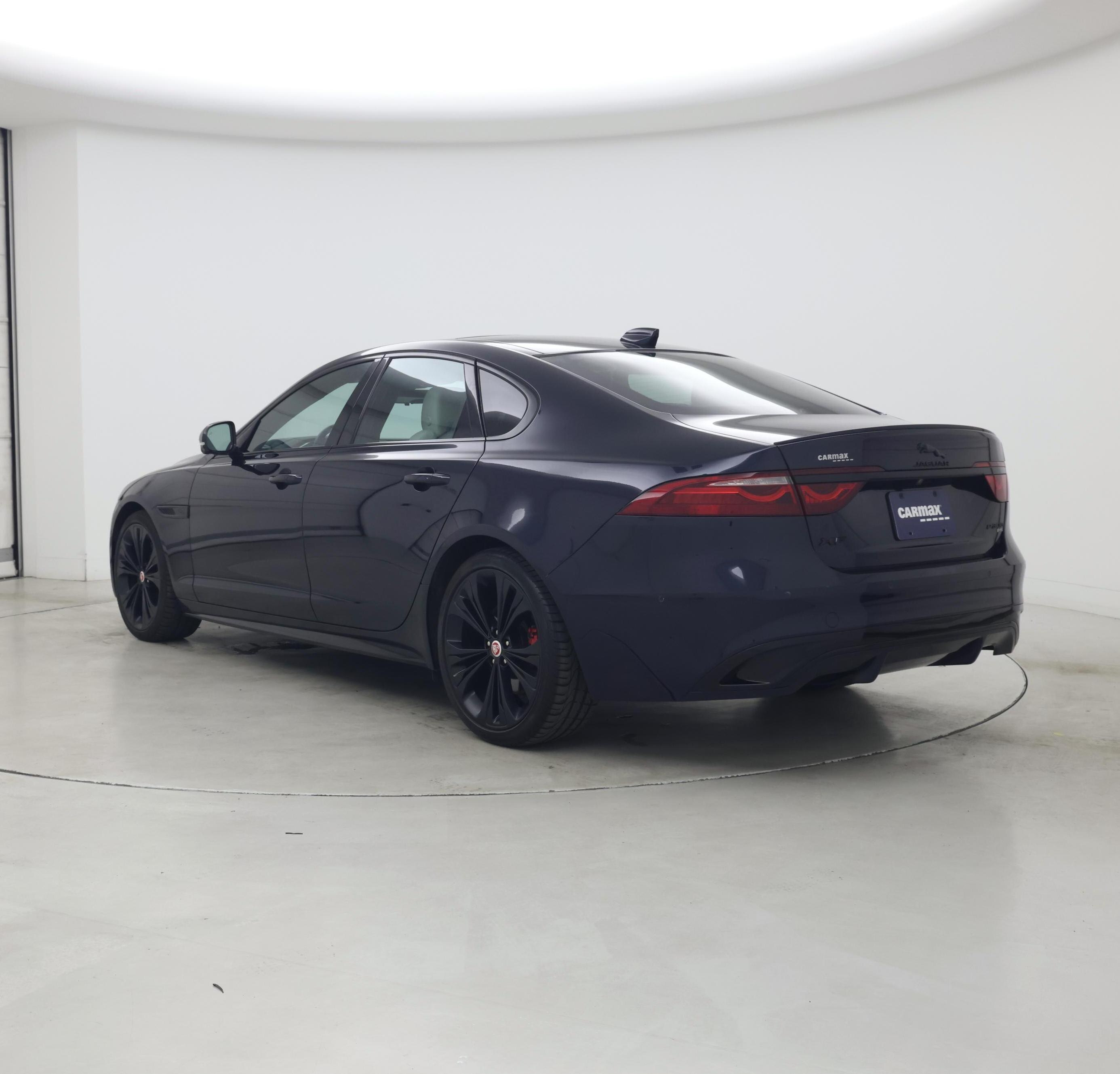 Thumbnail: 2021 Jaguar XF - 2