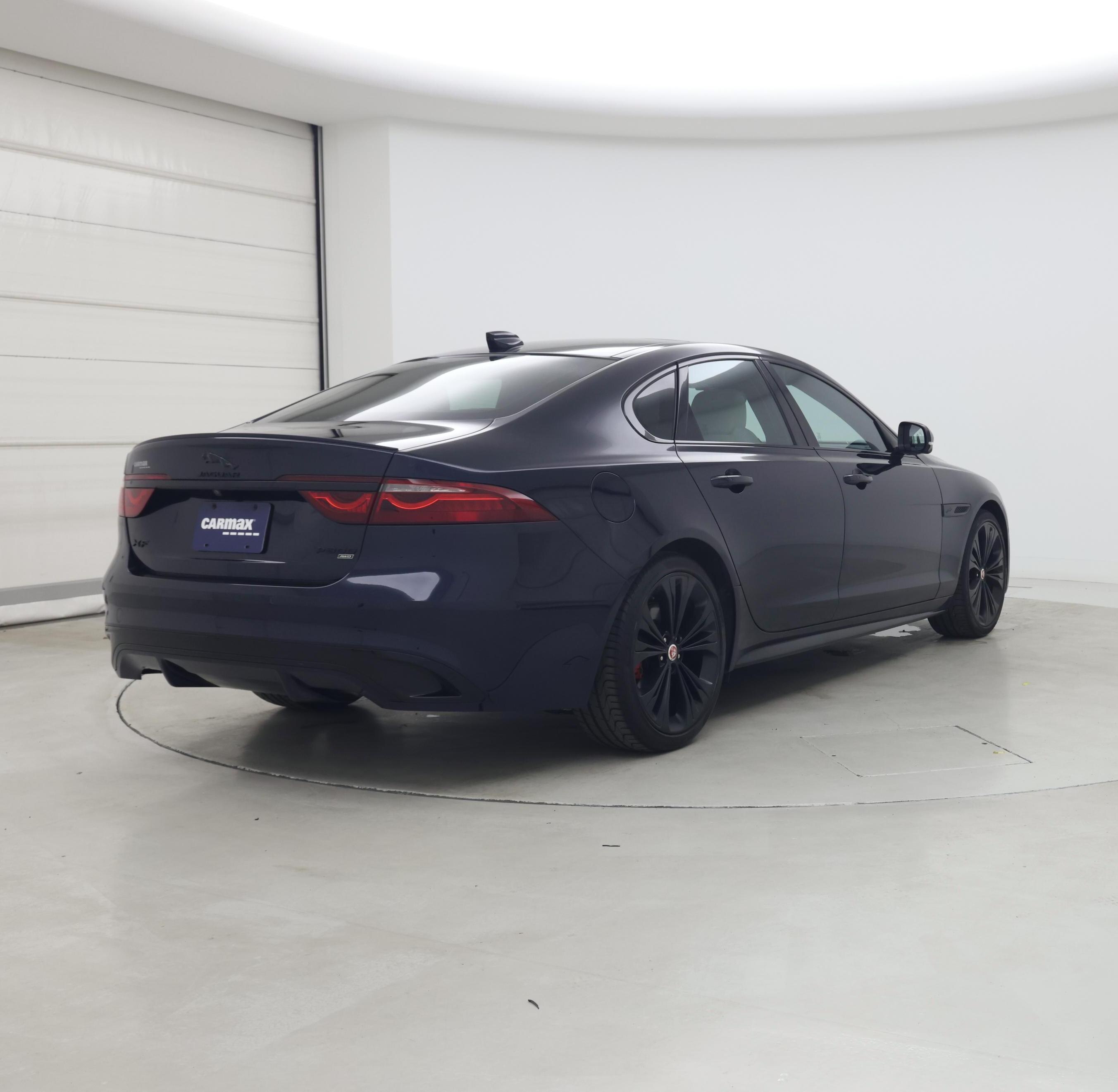 Thumbnail: 2021 Jaguar XF - 8