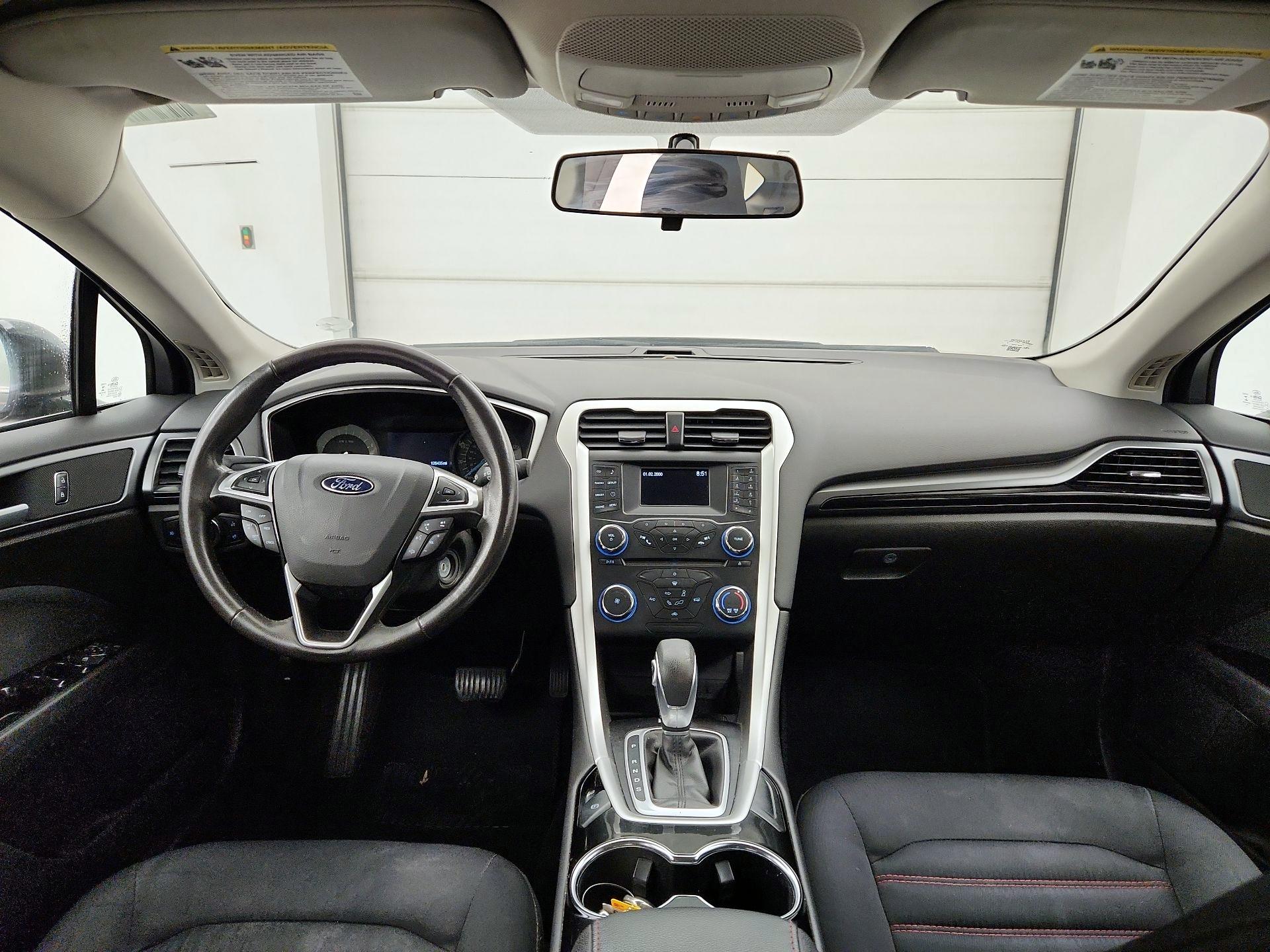 Thumbnail: 2015 Ford Fusion - 9