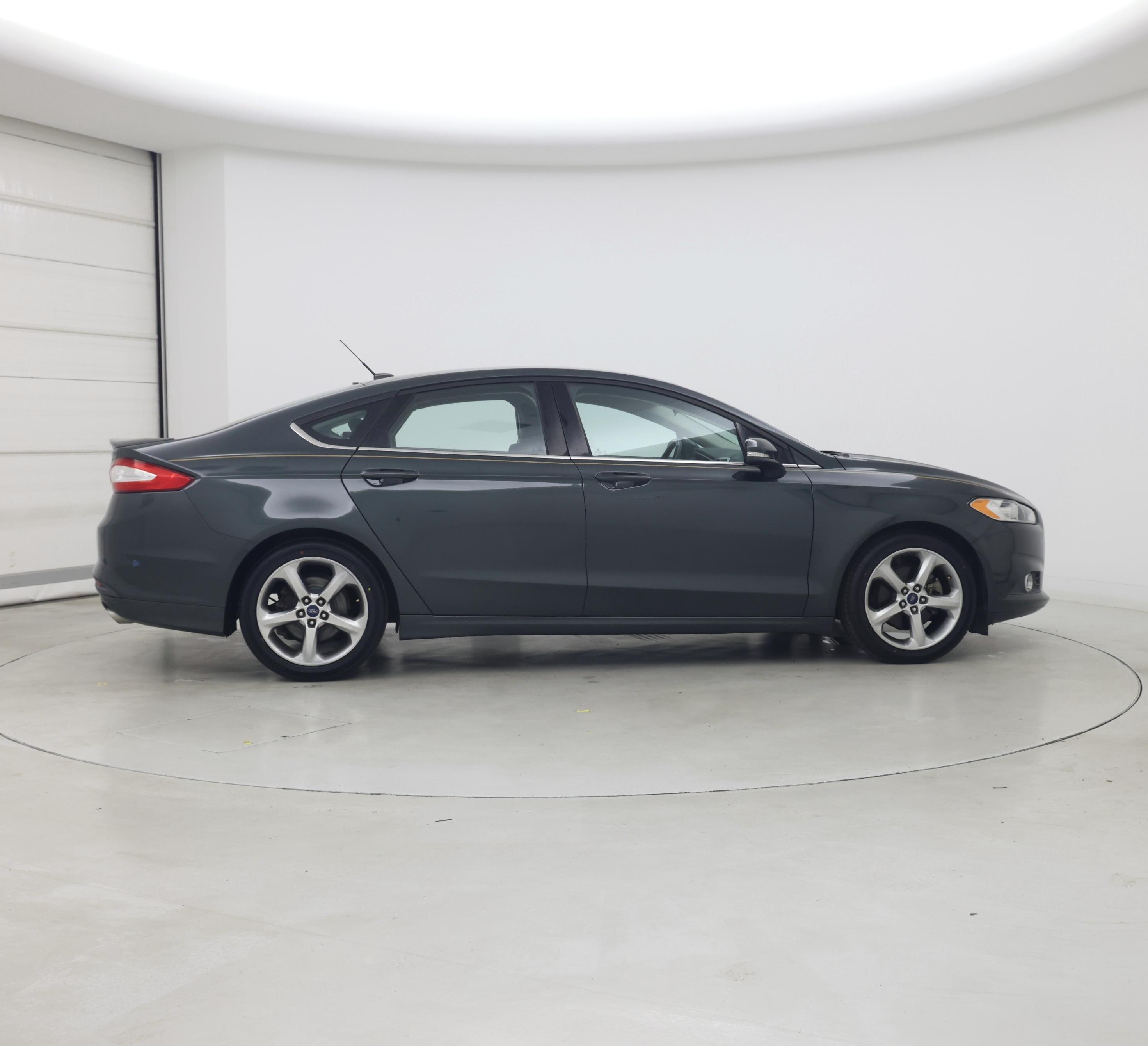 Thumbnail: 2015 Ford Fusion - 7