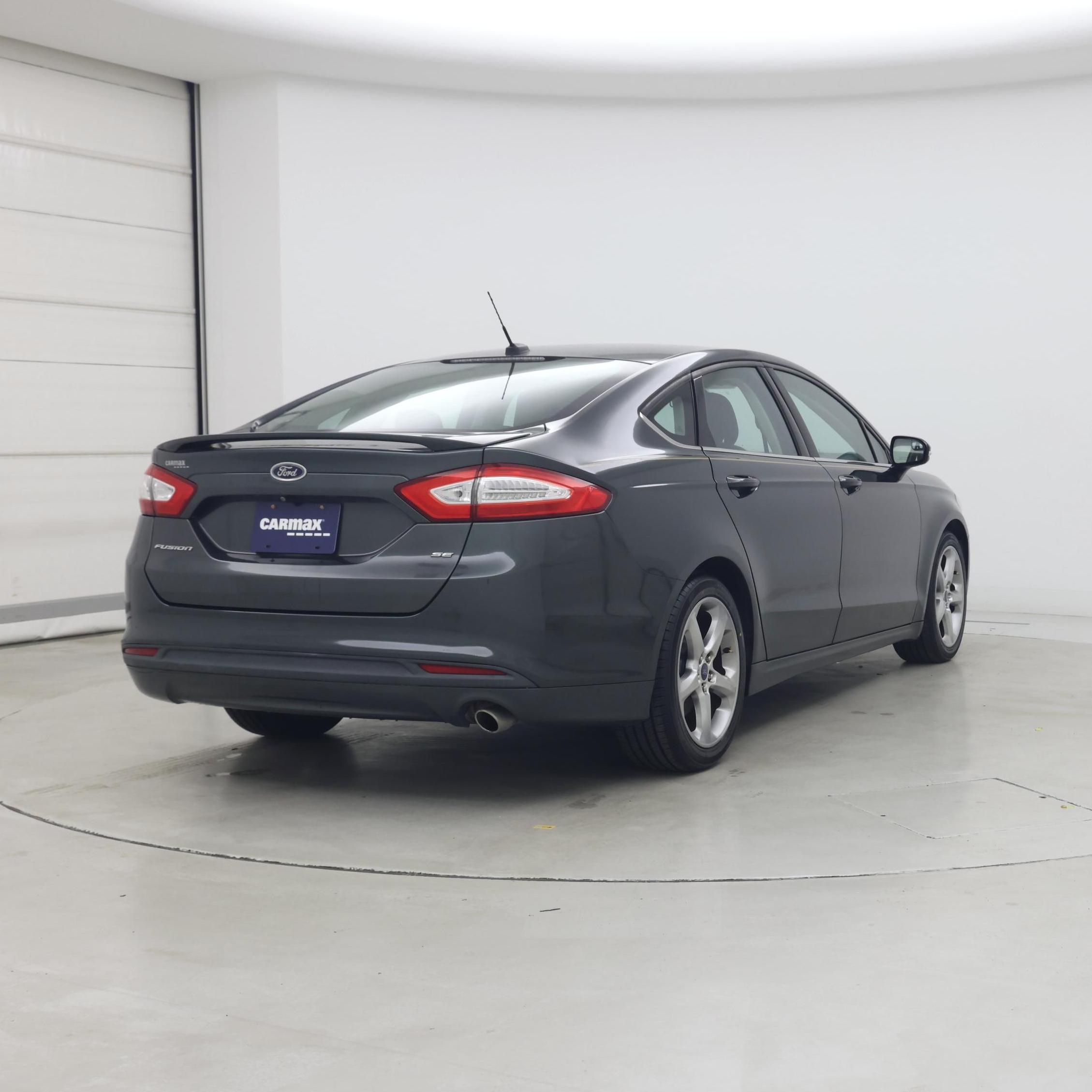 Thumbnail: 2015 Ford Fusion - 8