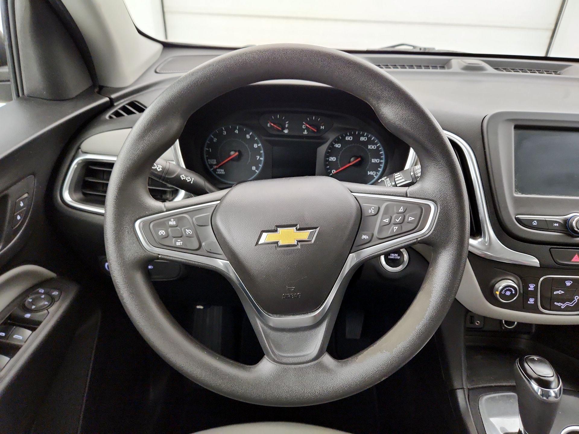 Thumbnail: 2018 Chevrolet Equinox - 10