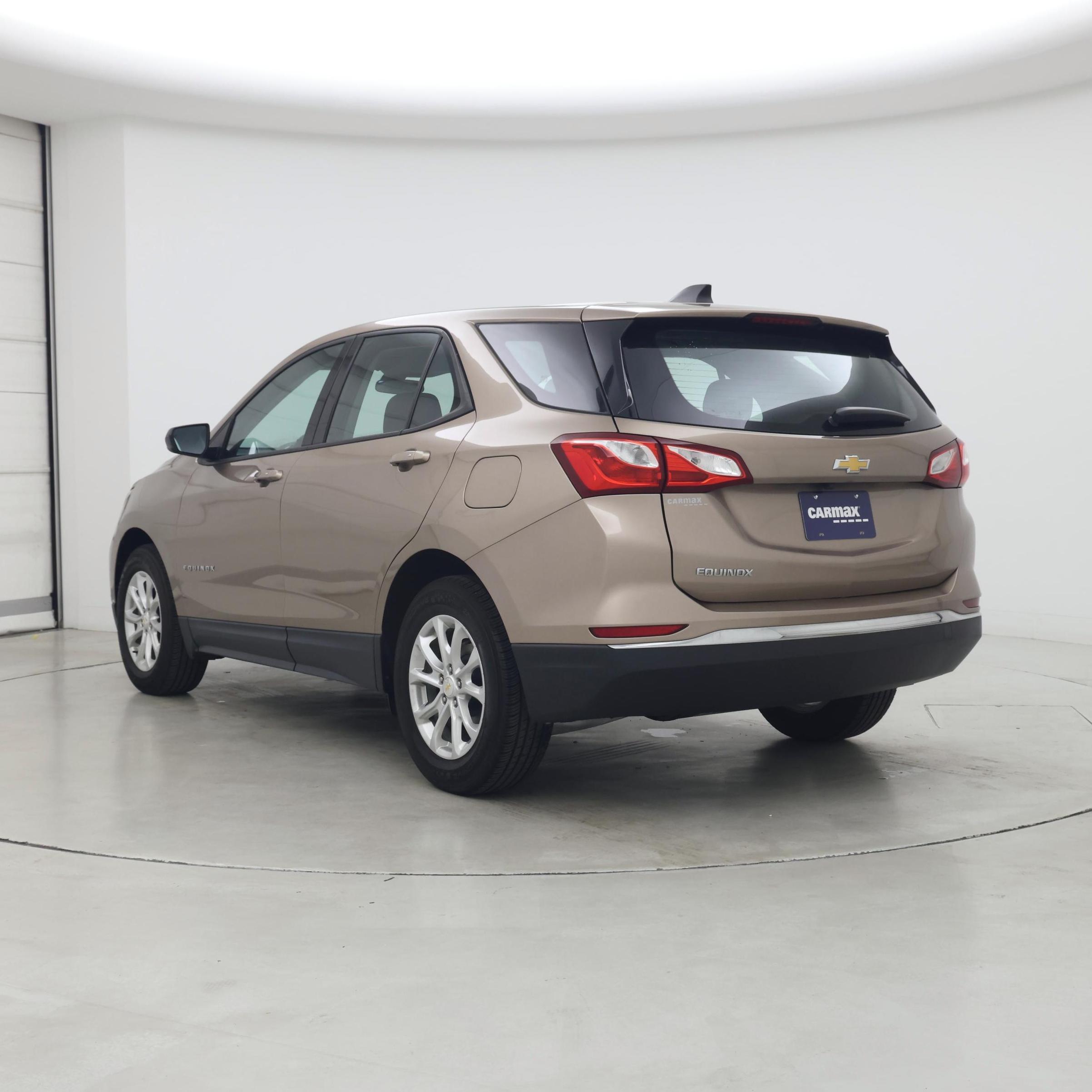 Thumbnail: 2018 Chevrolet Equinox - 2