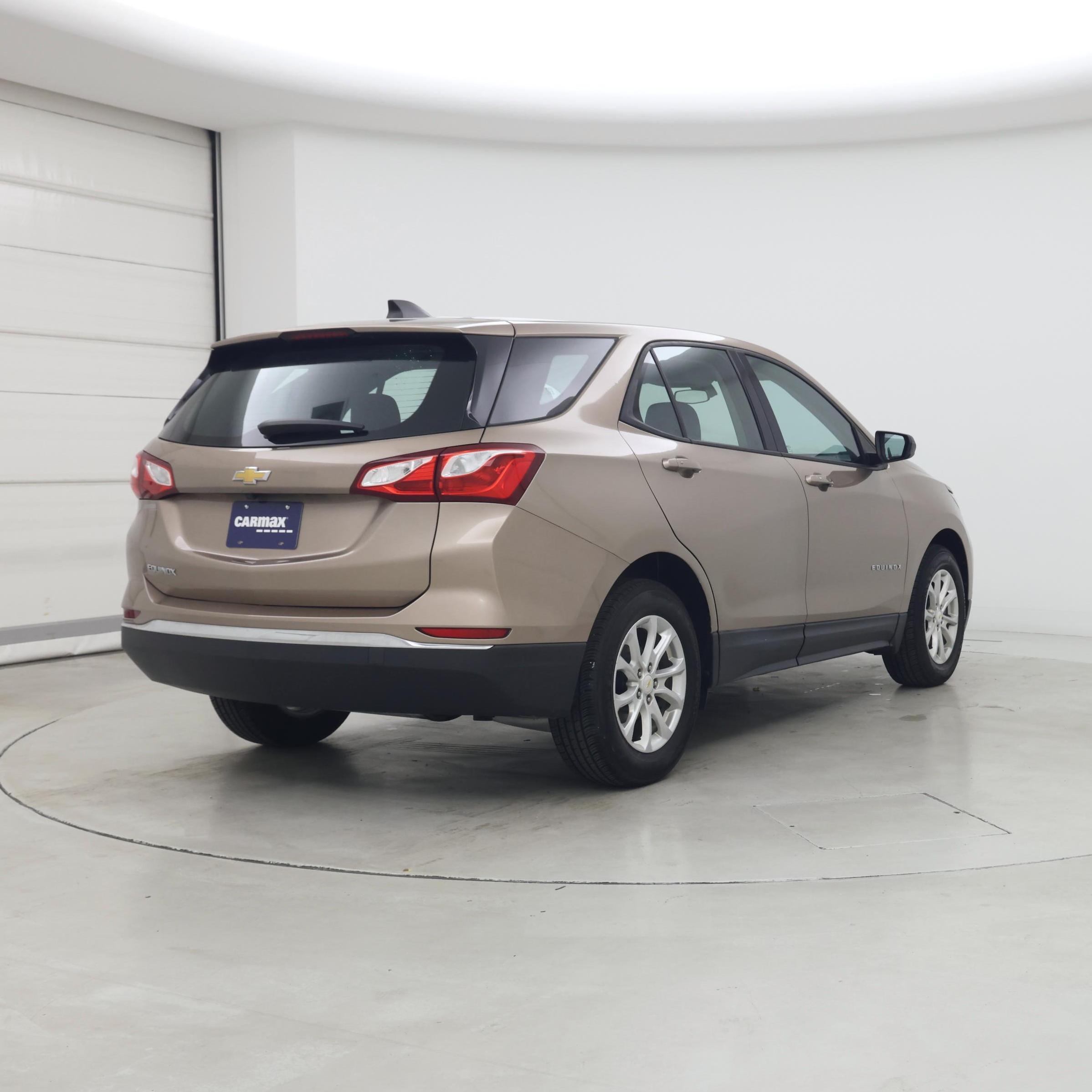 Thumbnail: 2018 Chevrolet Equinox - 8