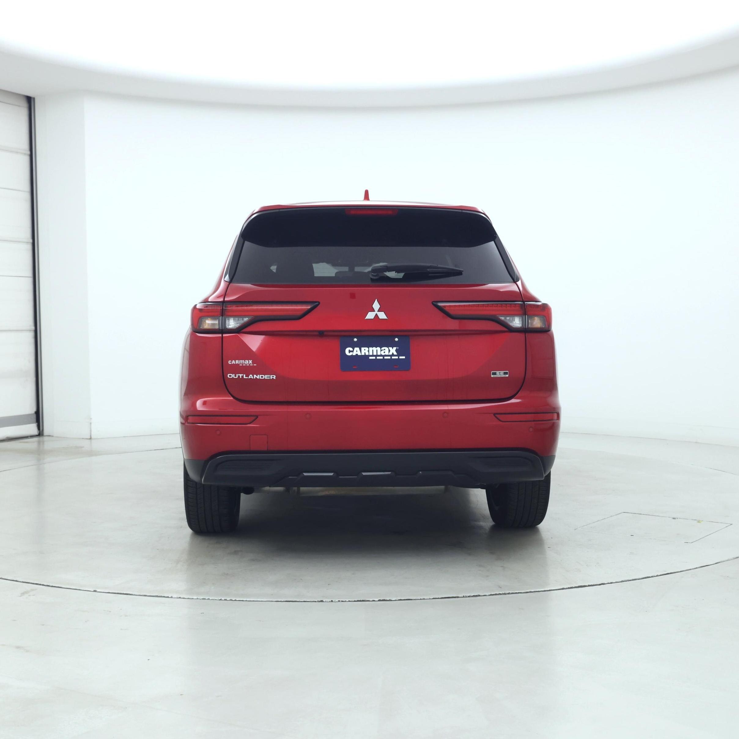 Thumbnail: 2024 Mitsubishi Outlander - 6