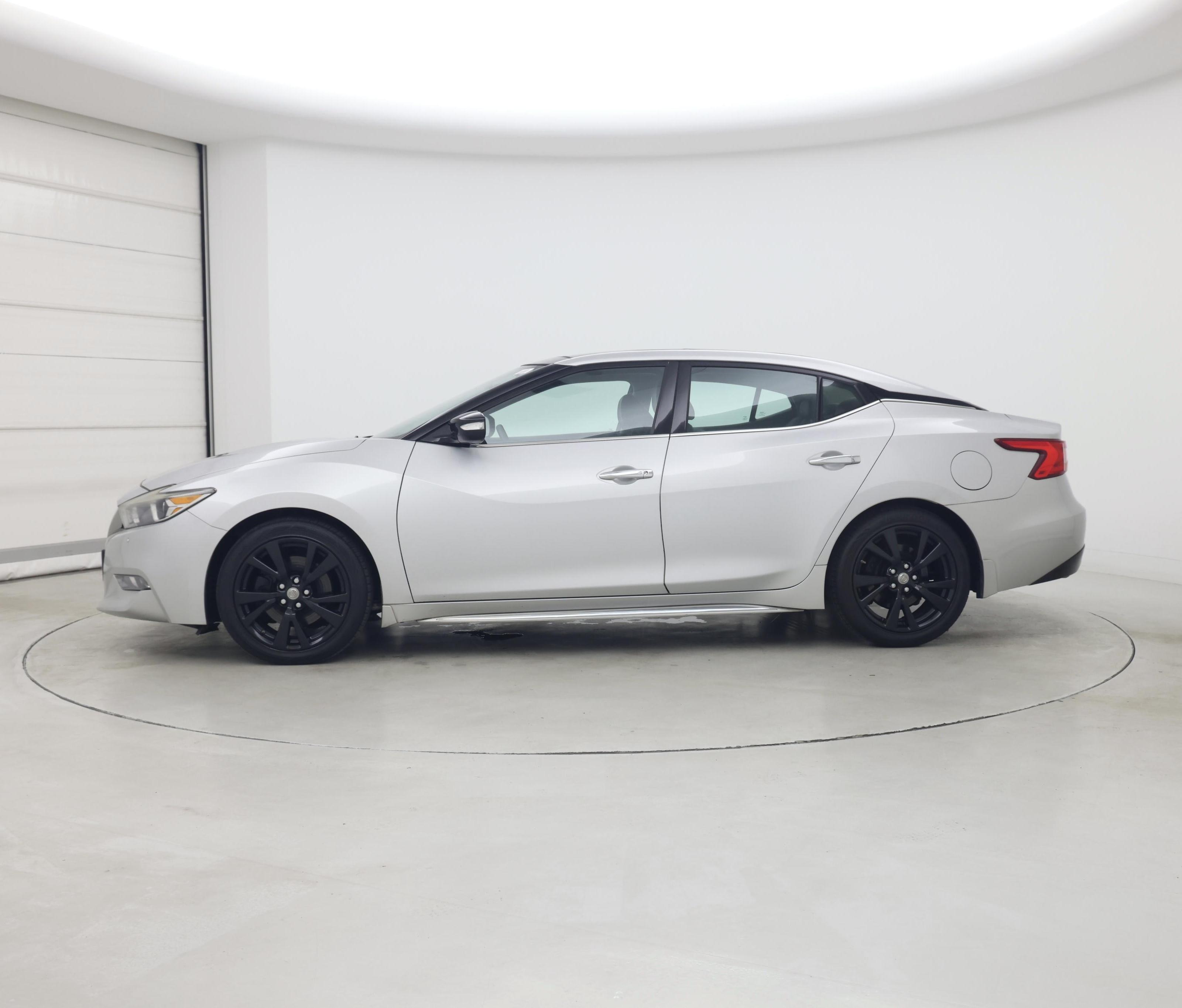 Thumbnail: 2017 Nissan Maxima - 3