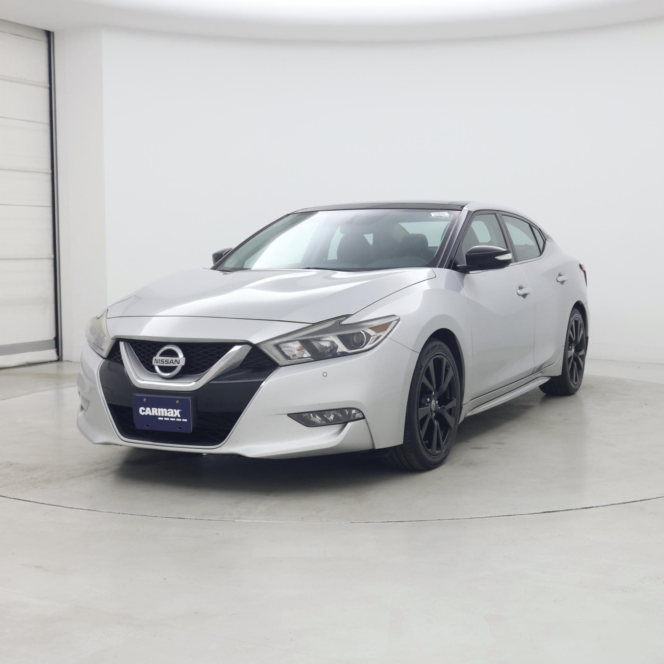 Thumbnail: 2017 Nissan Maxima - 4