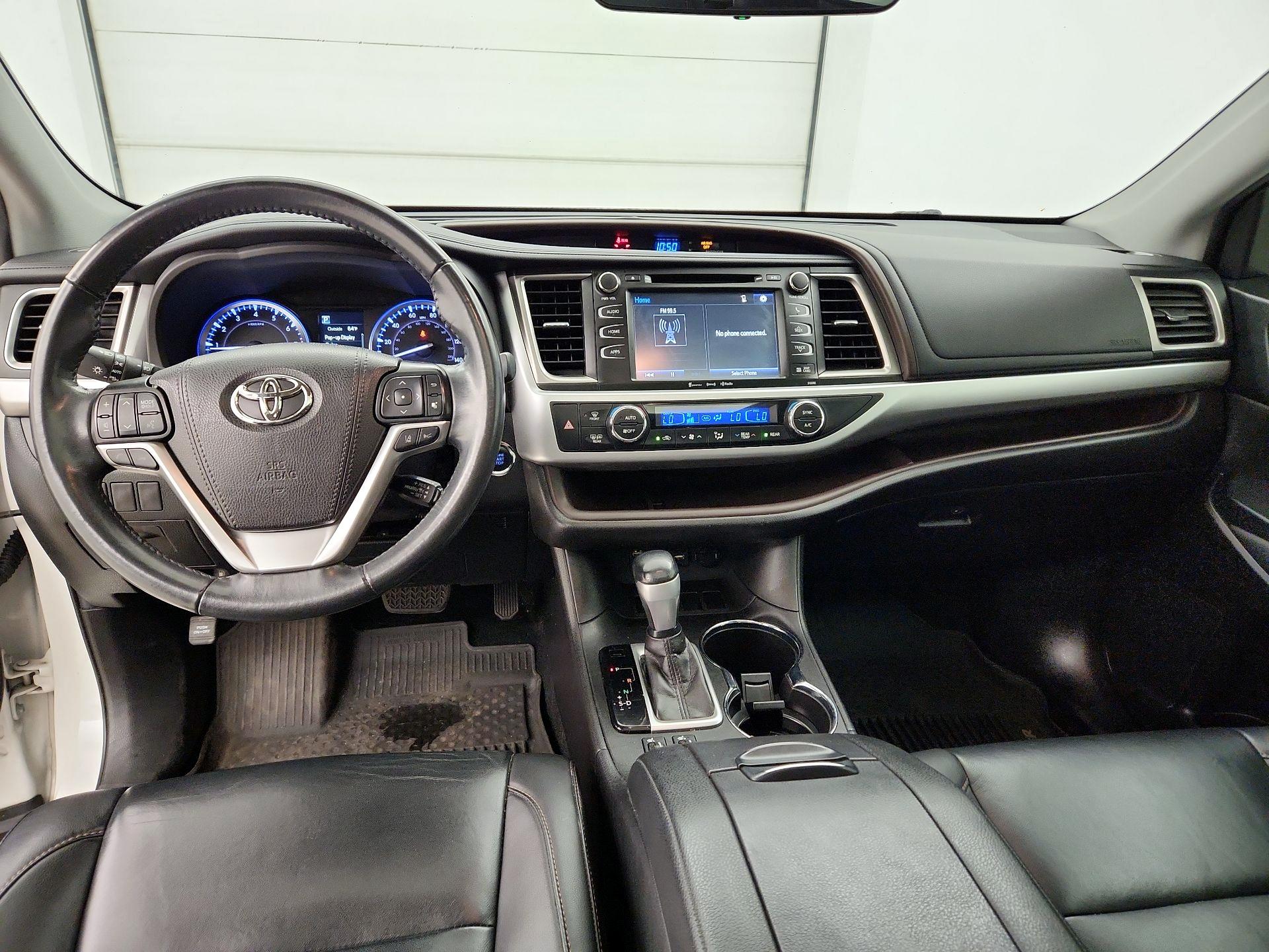 Thumbnail: 2019 Toyota Highlander - 9