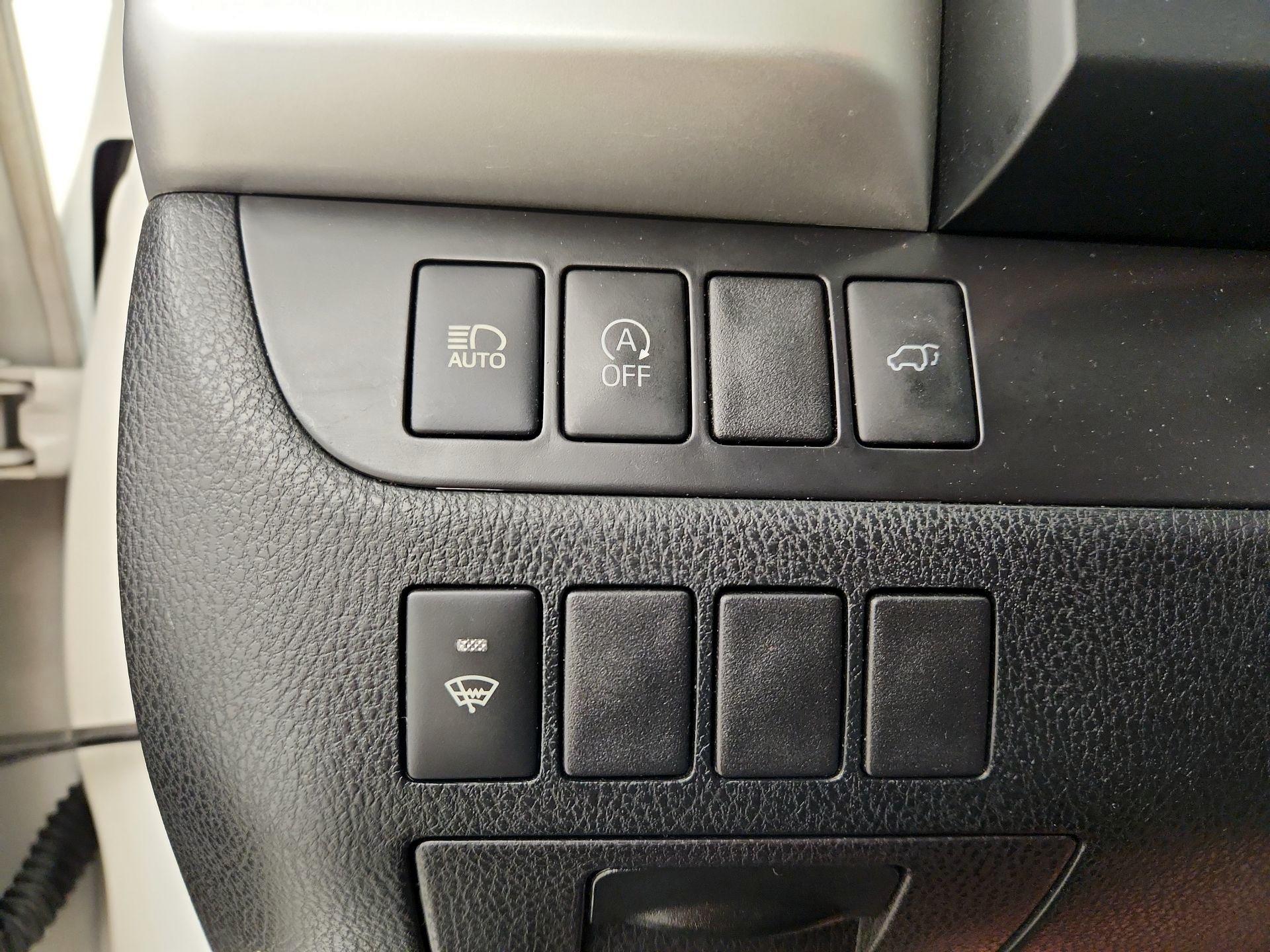 Thumbnail: 2019 Toyota Highlander - 13