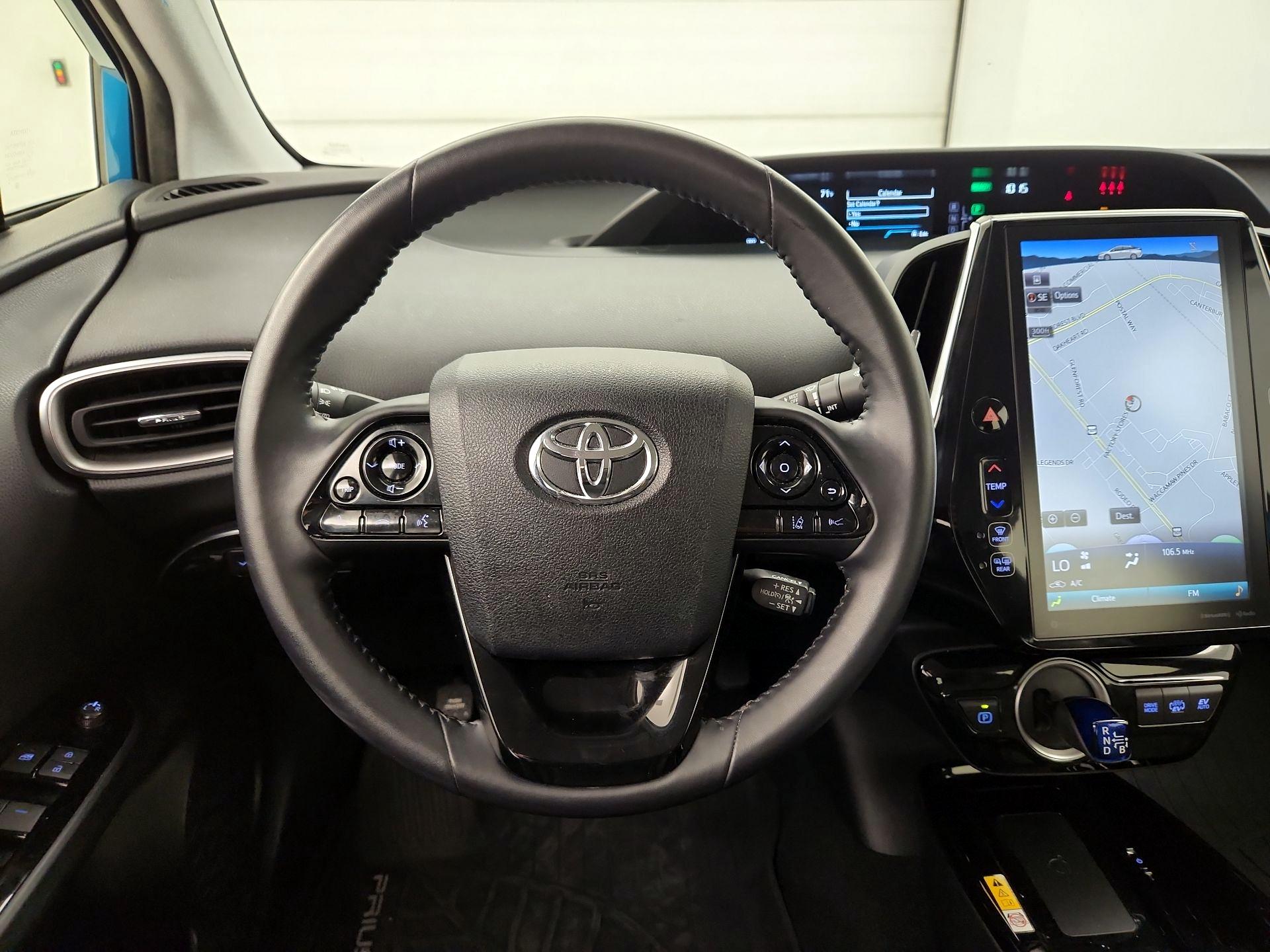 Thumbnail: 2020 Toyota Prius Prime - 10