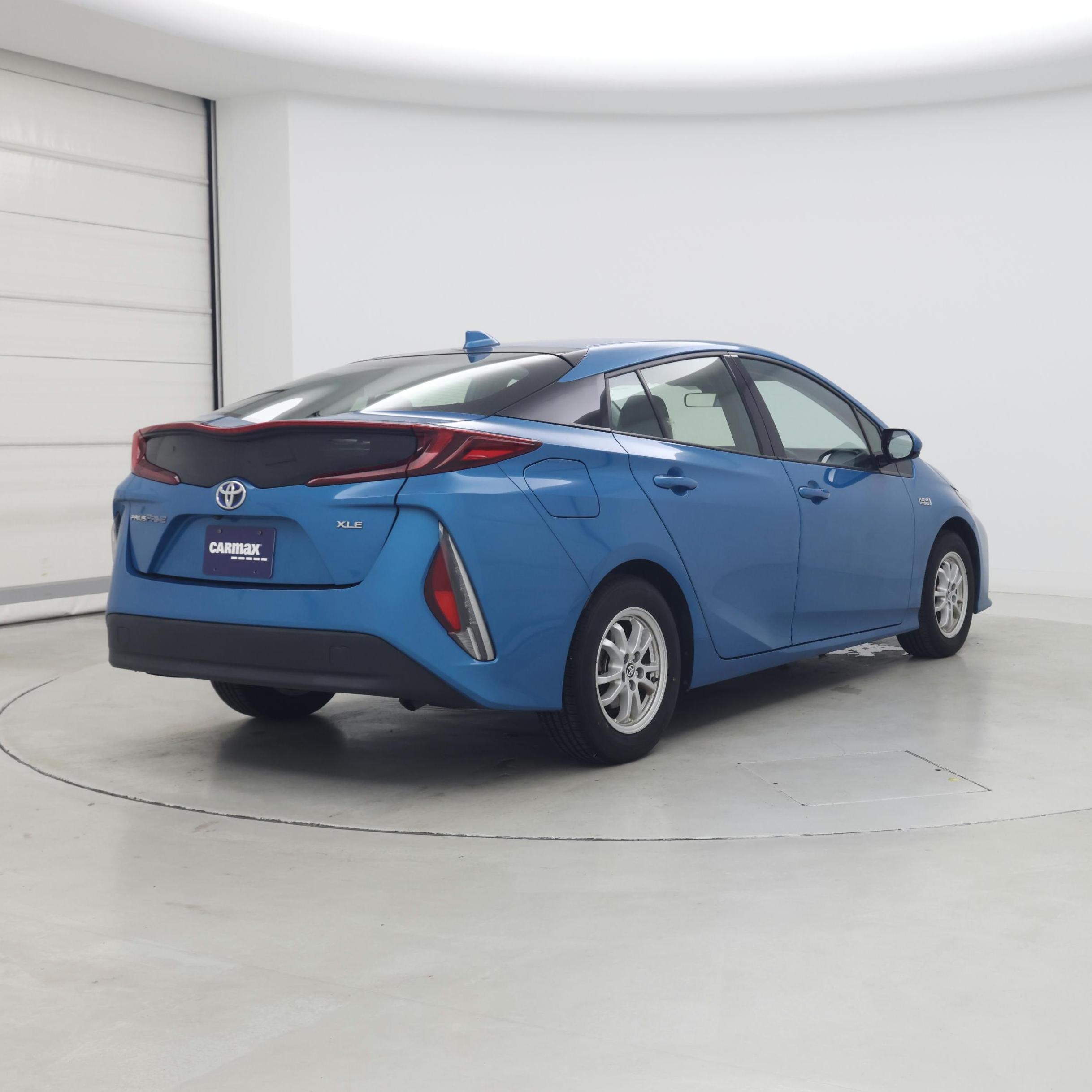 Thumbnail: 2020 Toyota Prius Prime - 8