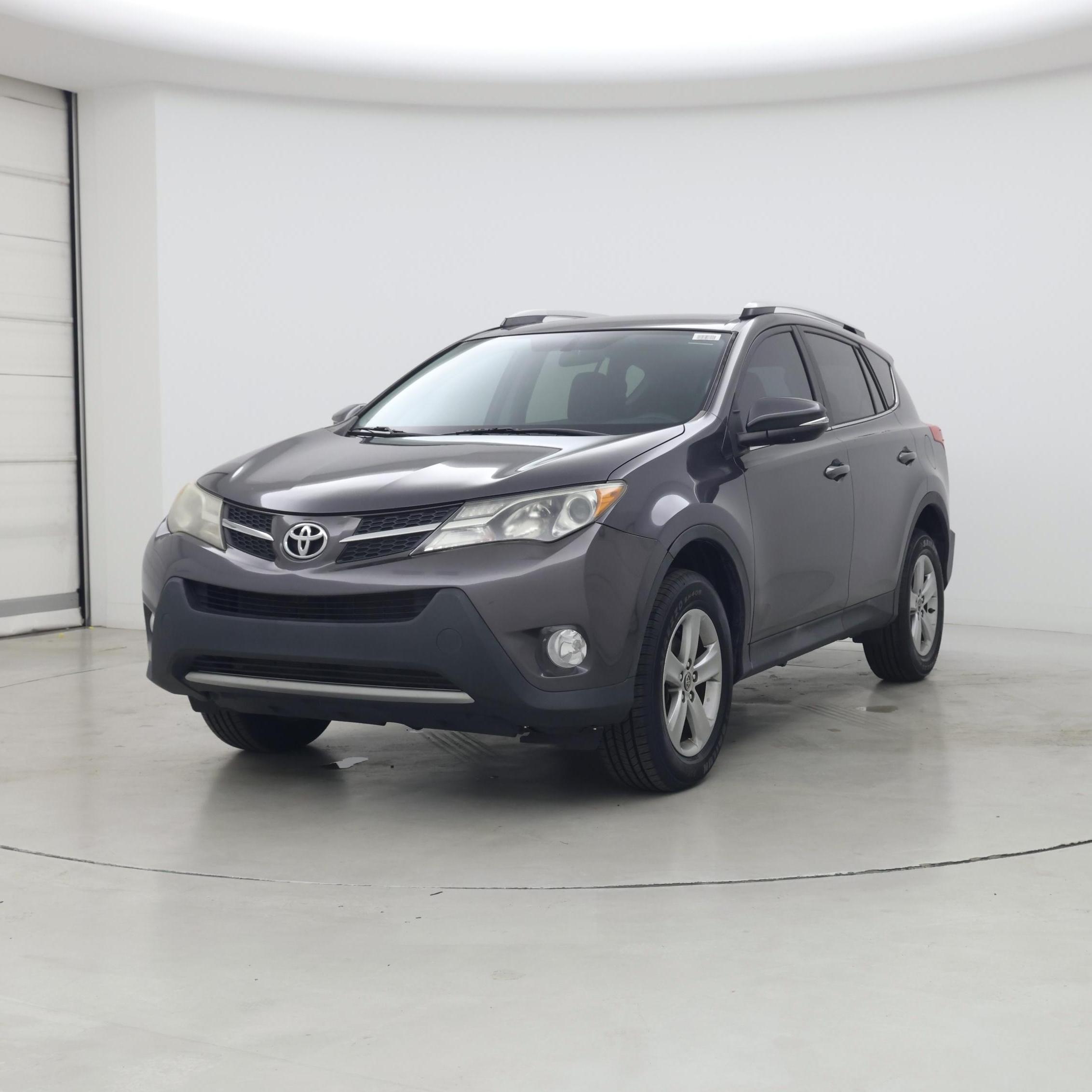 Thumbnail: 2015 Toyota RAV4 - 4