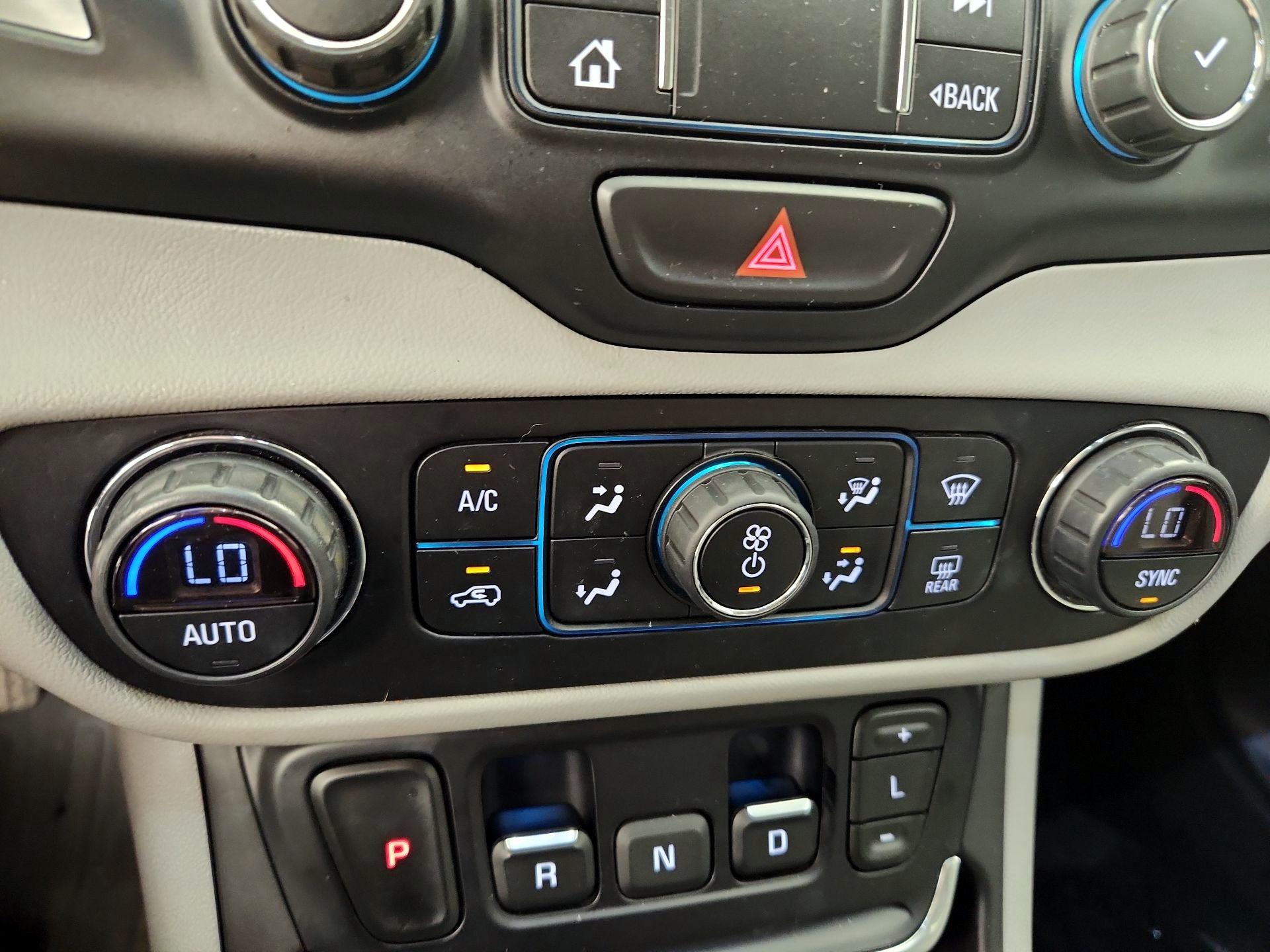 Thumbnail: 2021 GMC Terrain - 16